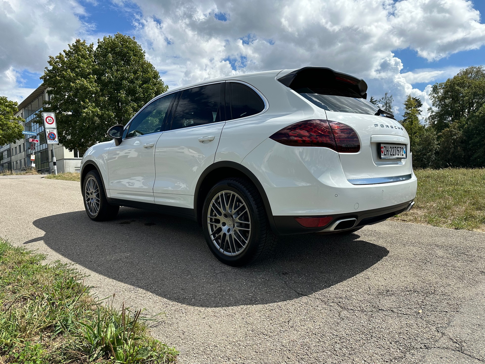 PORSCHE 3.0 V6 TDI TipT-image-1