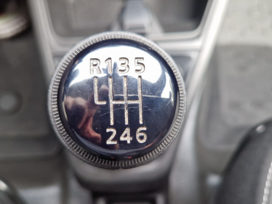 RENAULT Express 1.5dCi 95 Advance-image-12