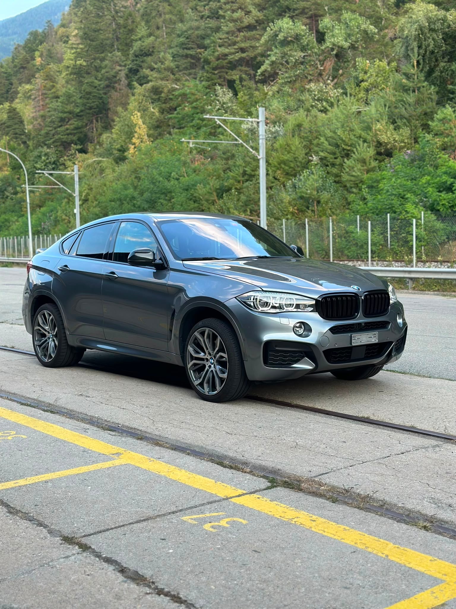 BMW X6 xDrive 40d M Sport Steptronic-image-0