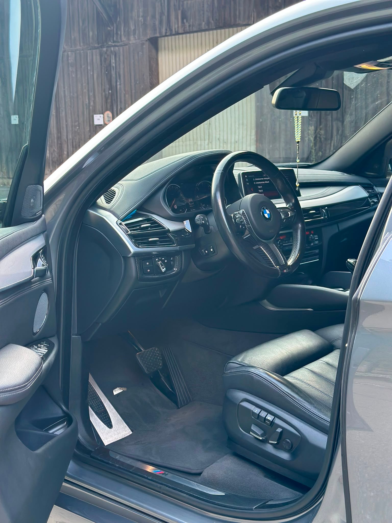 BMW X6 xDrive 40d M Sport Steptronic-image-3