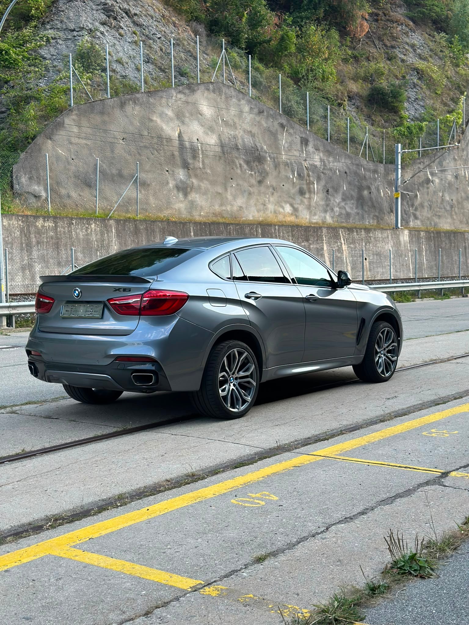 BMW X6 xDrive 40d M Sport Steptronic-image-2
