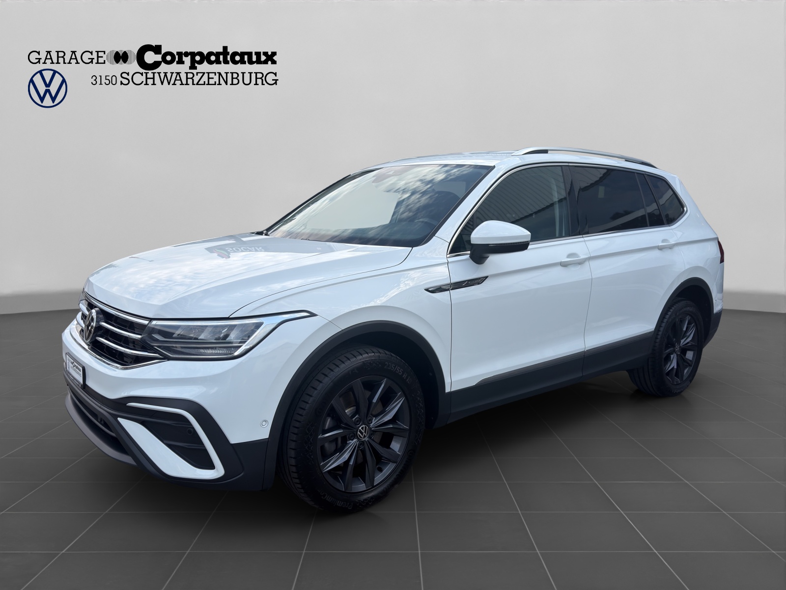 VW Tiguan Allspace 2.0TSI Life 4Motion DSG-image-1