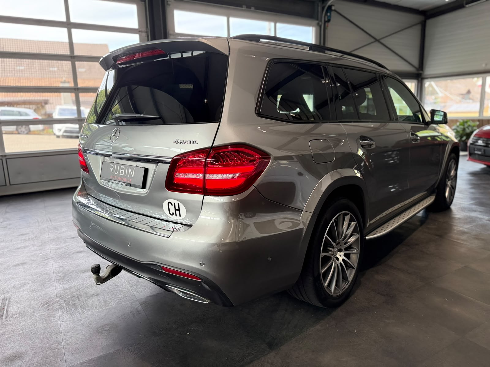 MERCEDES-BENZ GLS 350 d AMG Line 4Matic 9G-TRONIC-image-7