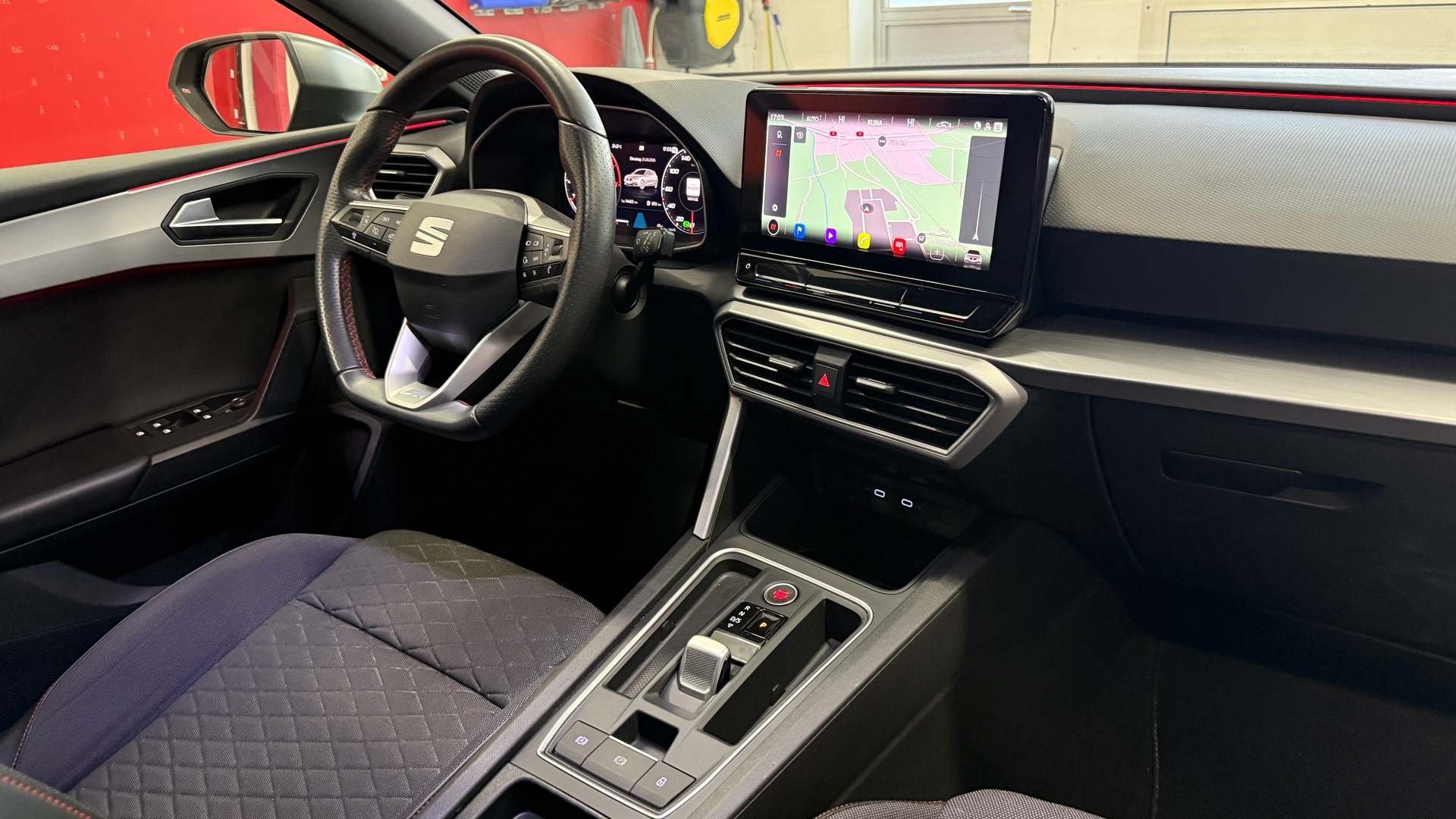 SEAT Leon 1.5 eTSI mHEV DSG FR, frisch ab MFK, voll Optionen, 12 Monate oder 20000km Garantie-image-12