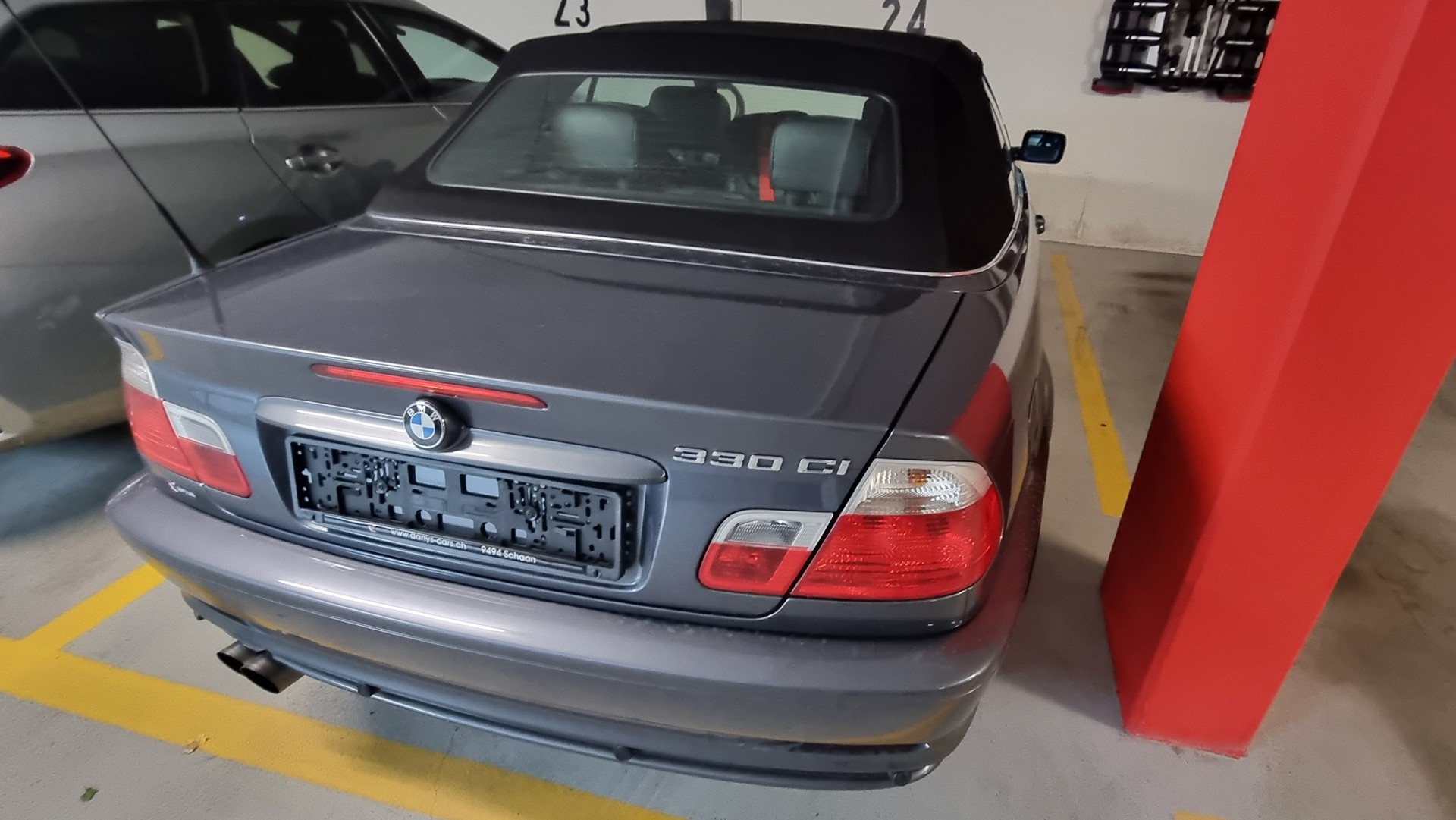 BMW 330Ci-image-13