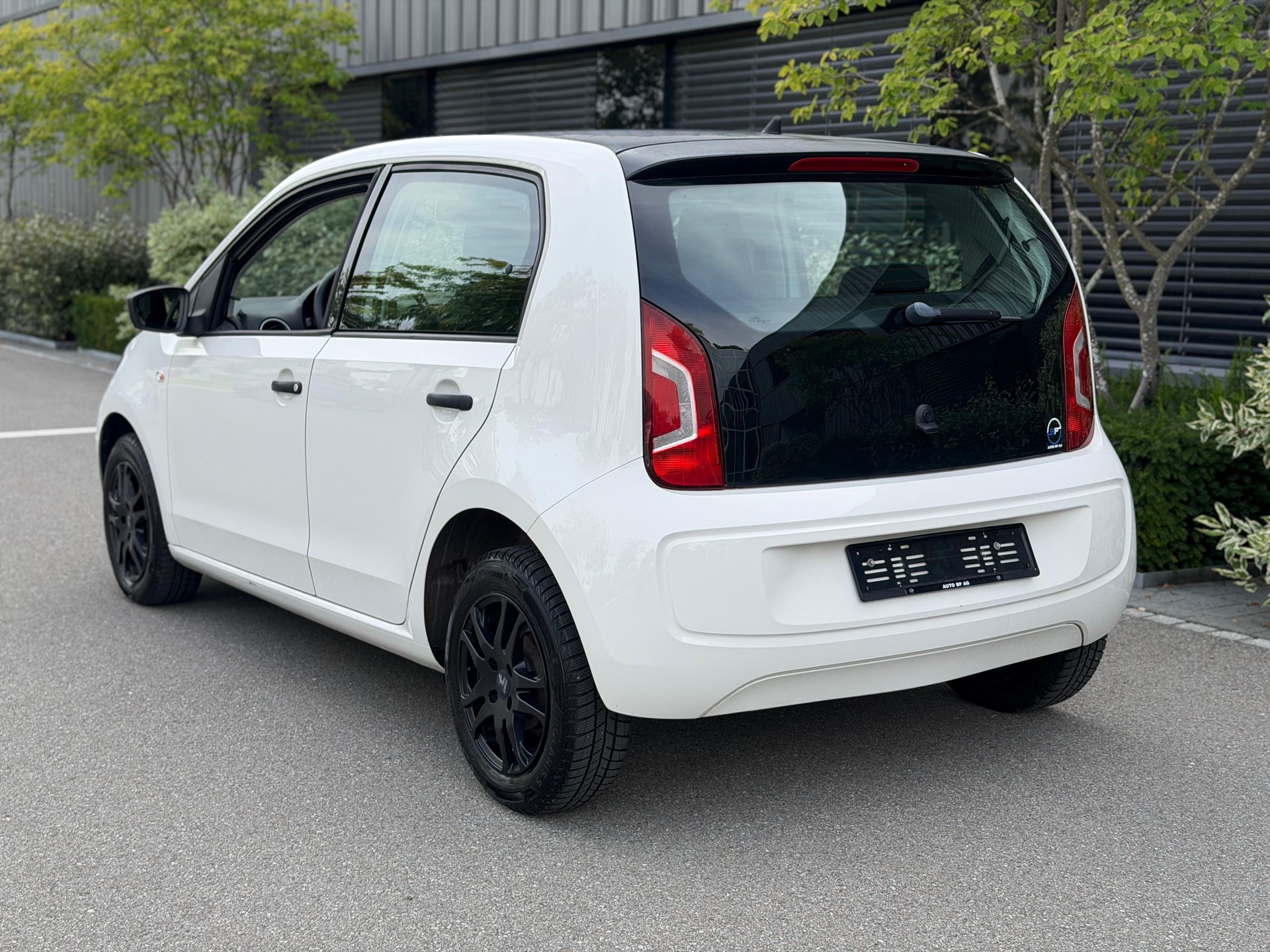 VW Up 1.0 start up-image-6