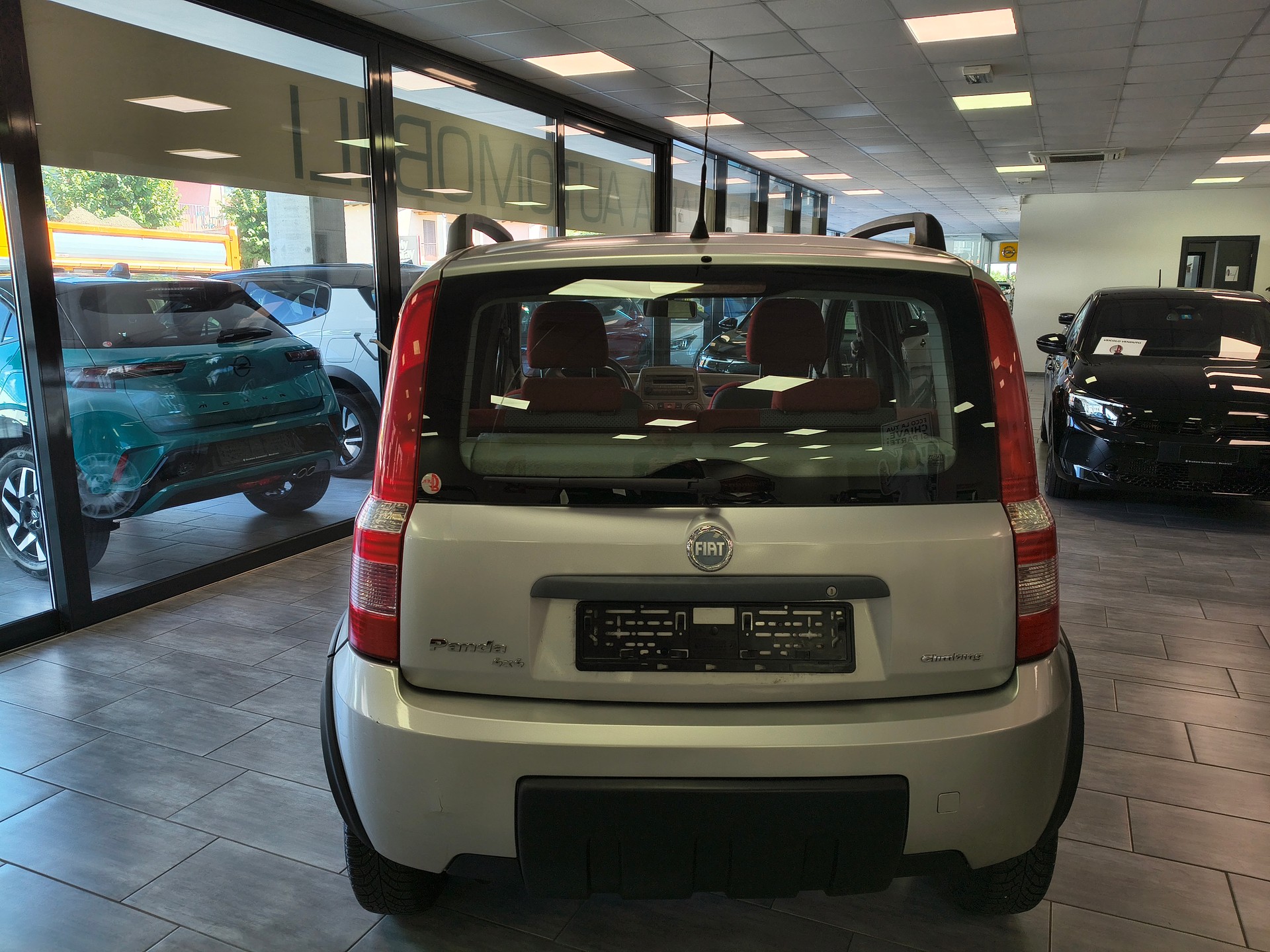 FIAT Panda 1.2 Climbing 4x4-image-3