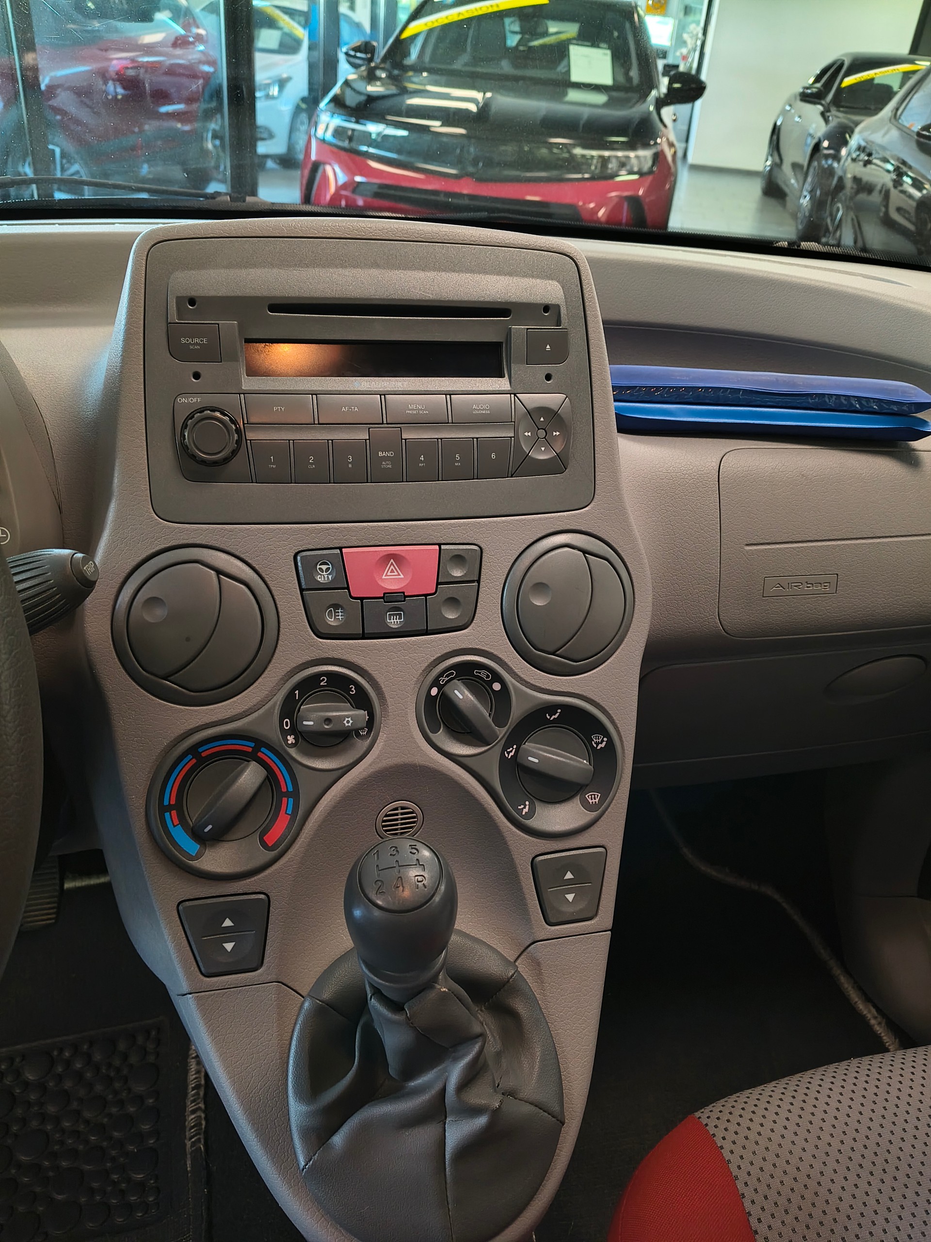 FIAT Panda 1.2 Climbing 4x4-image-6