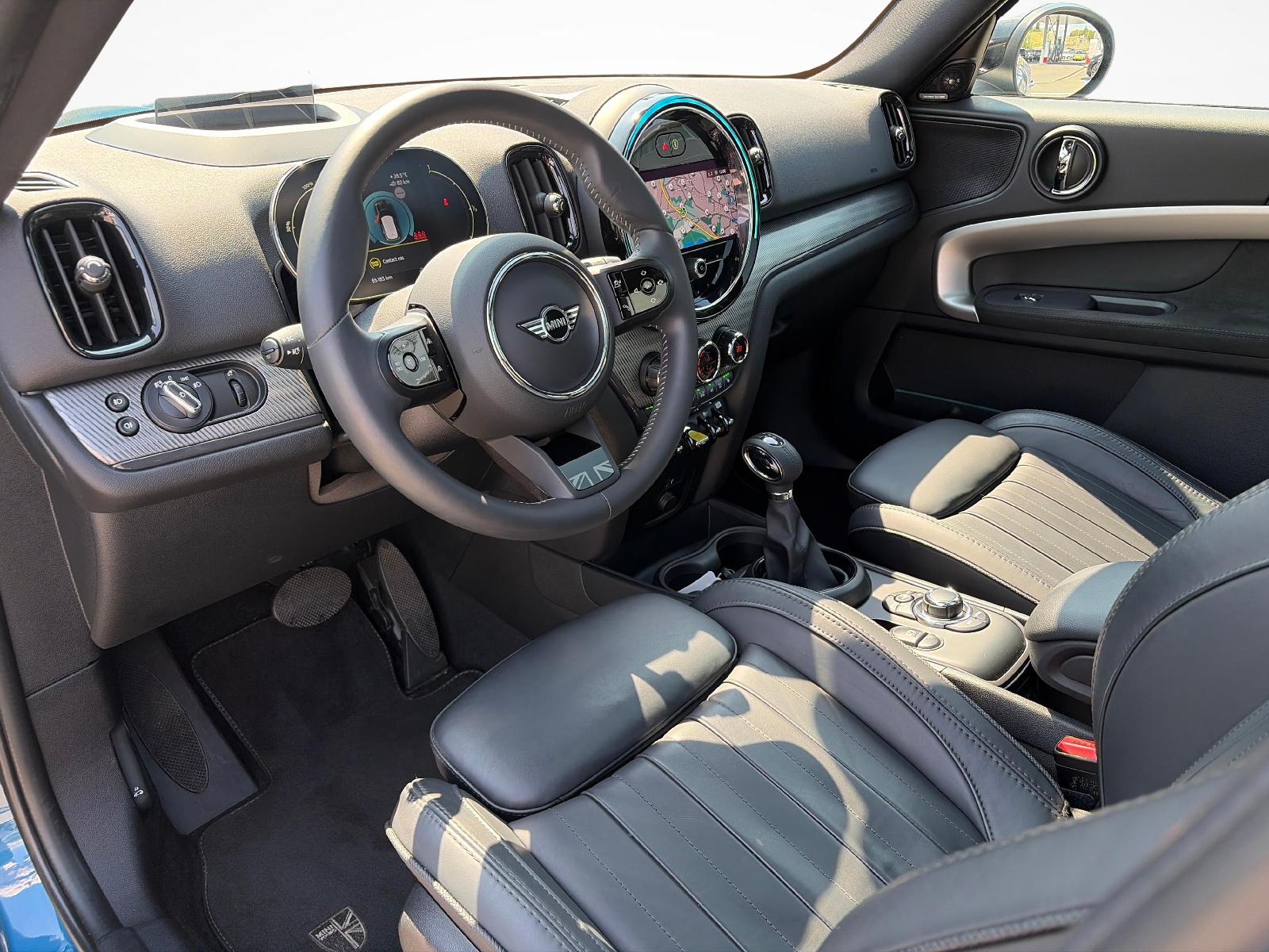 MINI Countryman F60 1.5i Cooper S E ALL4-image-10