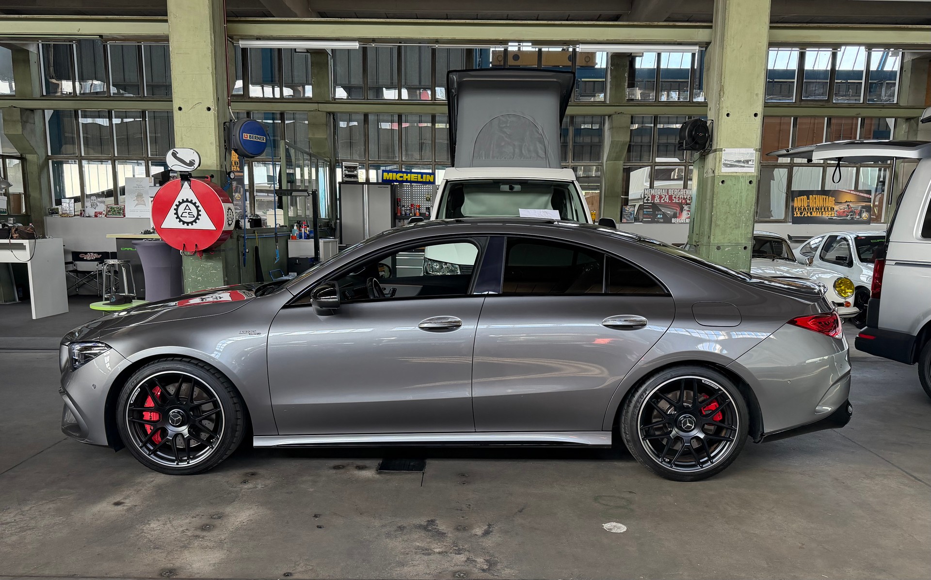 MERCEDES-BENZ CLA 45 S AMG 4Matic+ / 8G-DCT / Limousine-image-13
