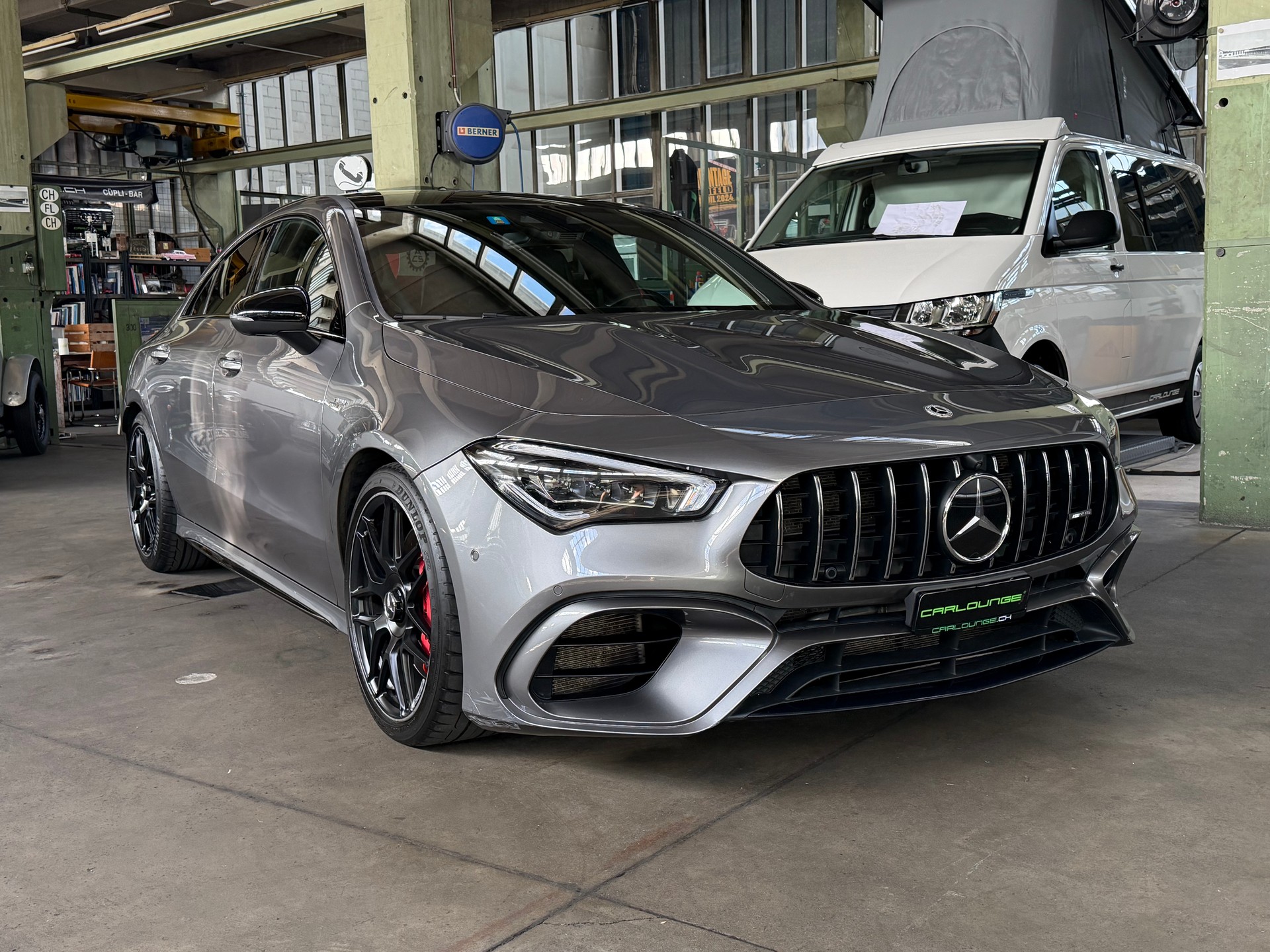 MERCEDES-BENZ CLA 45 S AMG 4Matic+ / 8G-DCT / Limousine-image-0