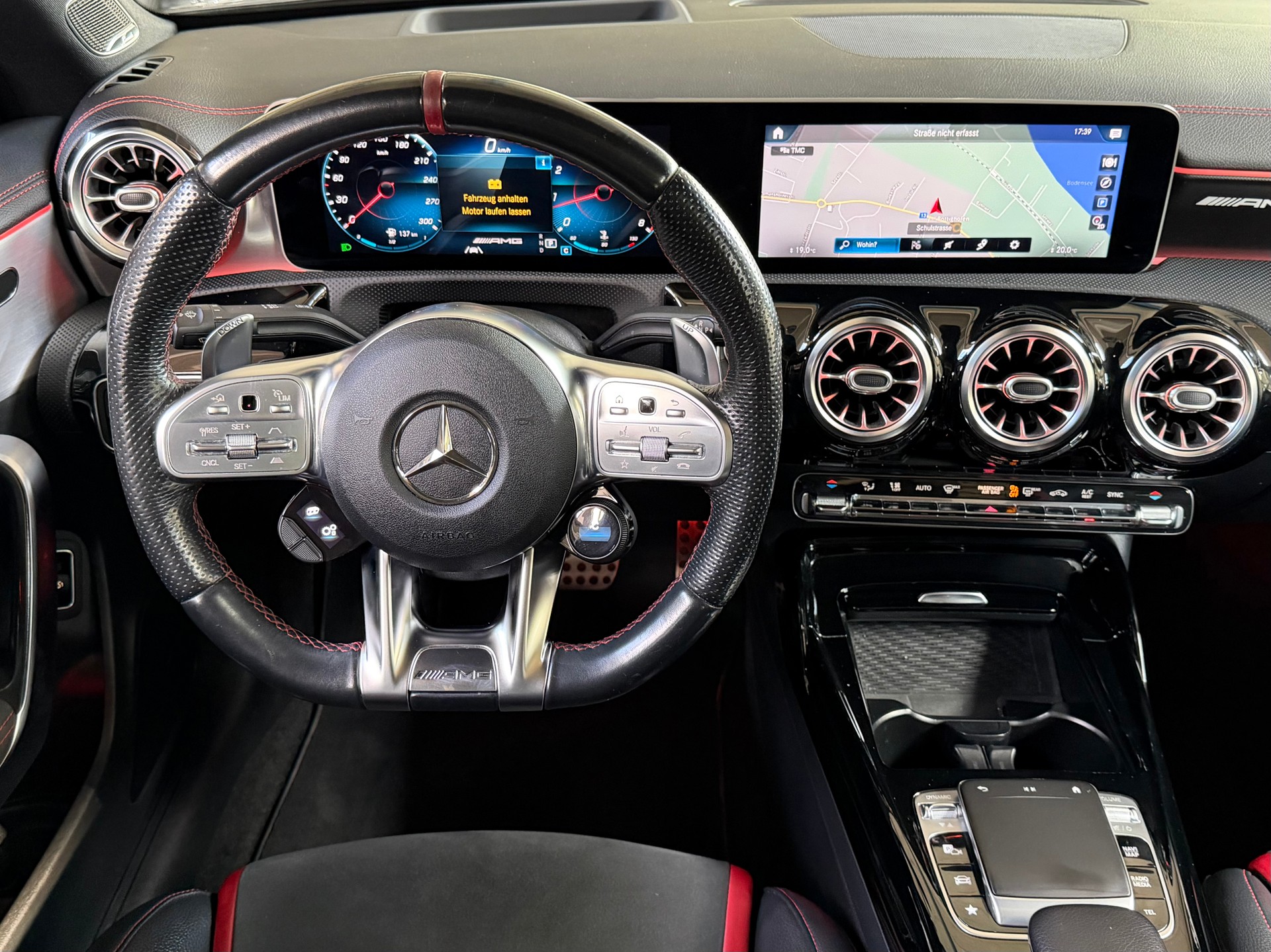 MERCEDES-BENZ CLA 45 S AMG 4Matic+ / 8G-DCT / Limousine-image-2