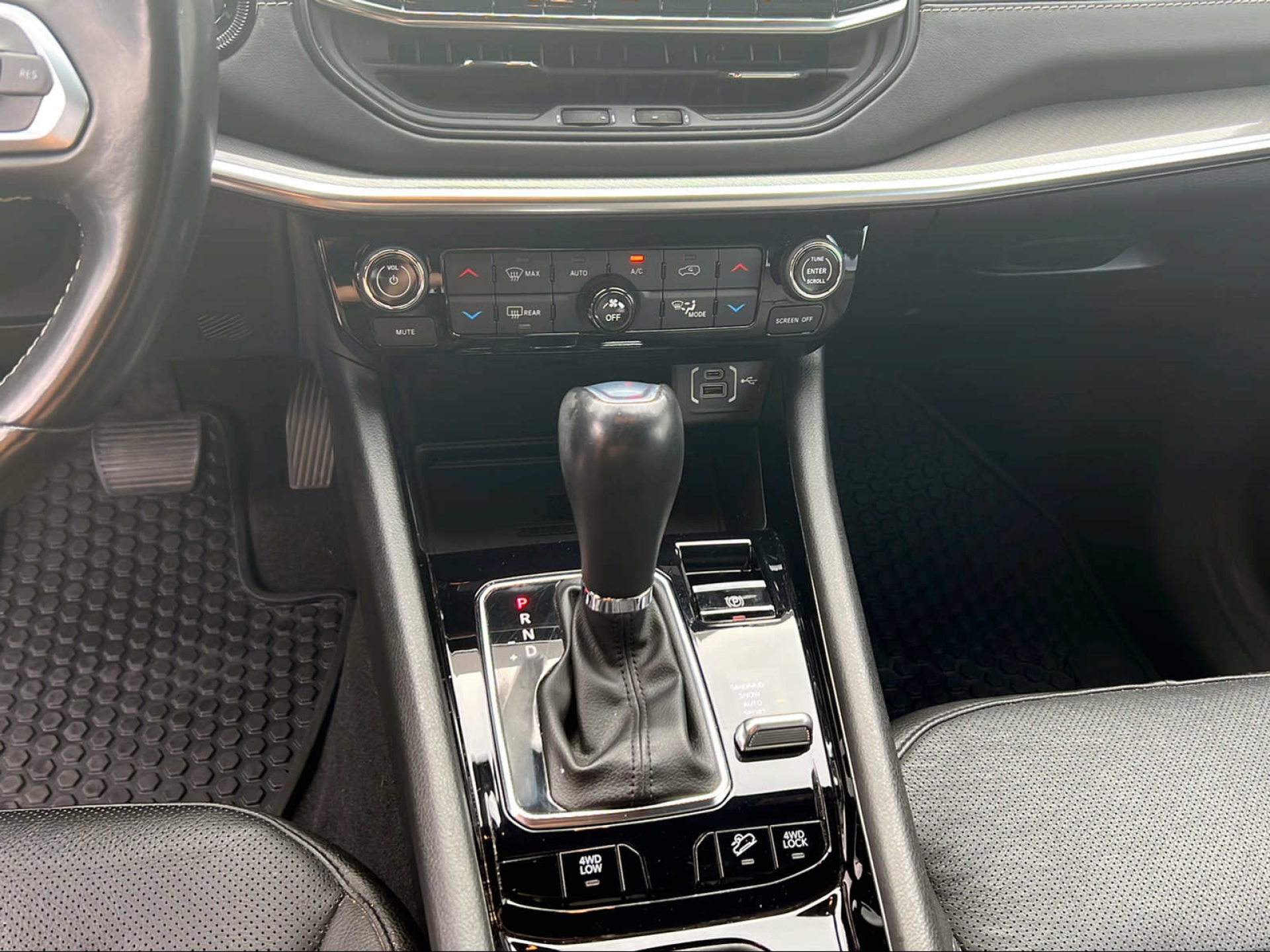JEEP Compass 1.3 PHEV S AWD 4xe-image-10