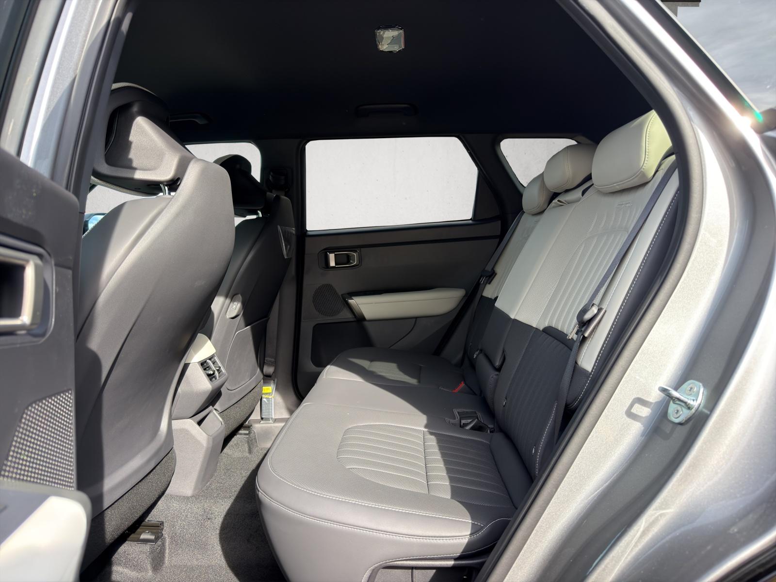 KIA Seltos 1.6 T-GDi GT-Line-image-11