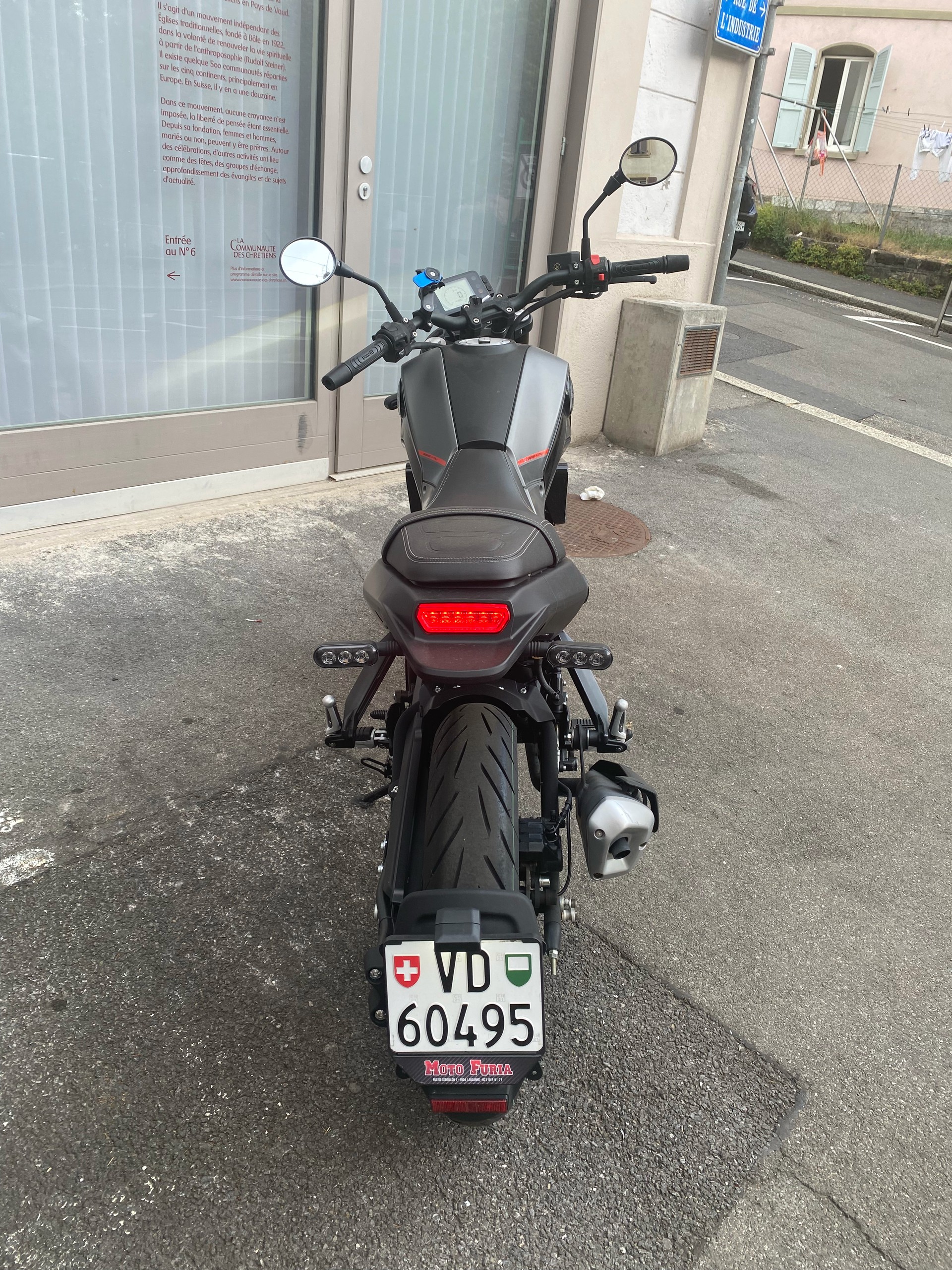 BENELLI Leoncino 125-image-2