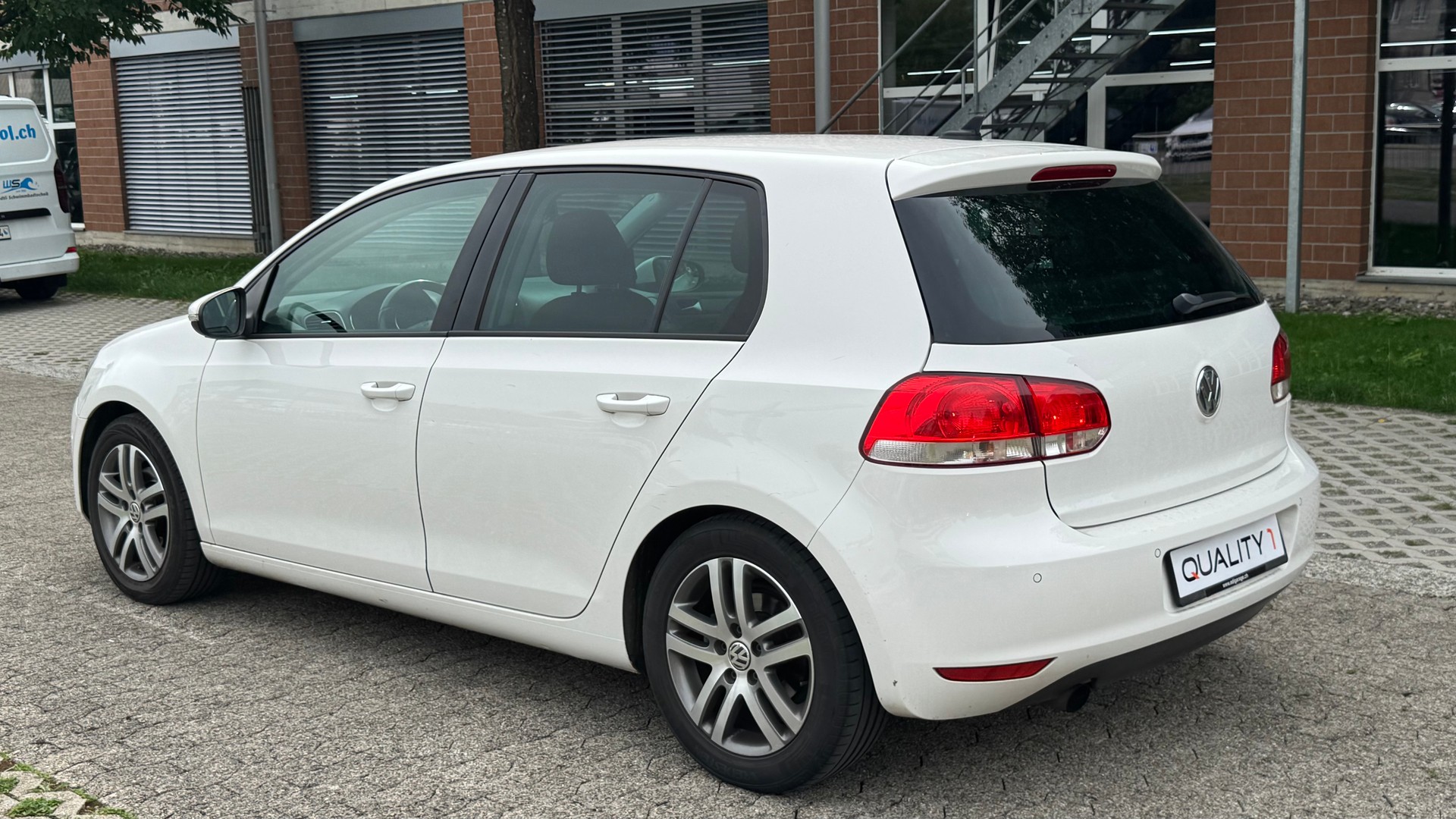 VW Golf 1.2 TSI BlueMotion Technology Comfortline DSG-image-4