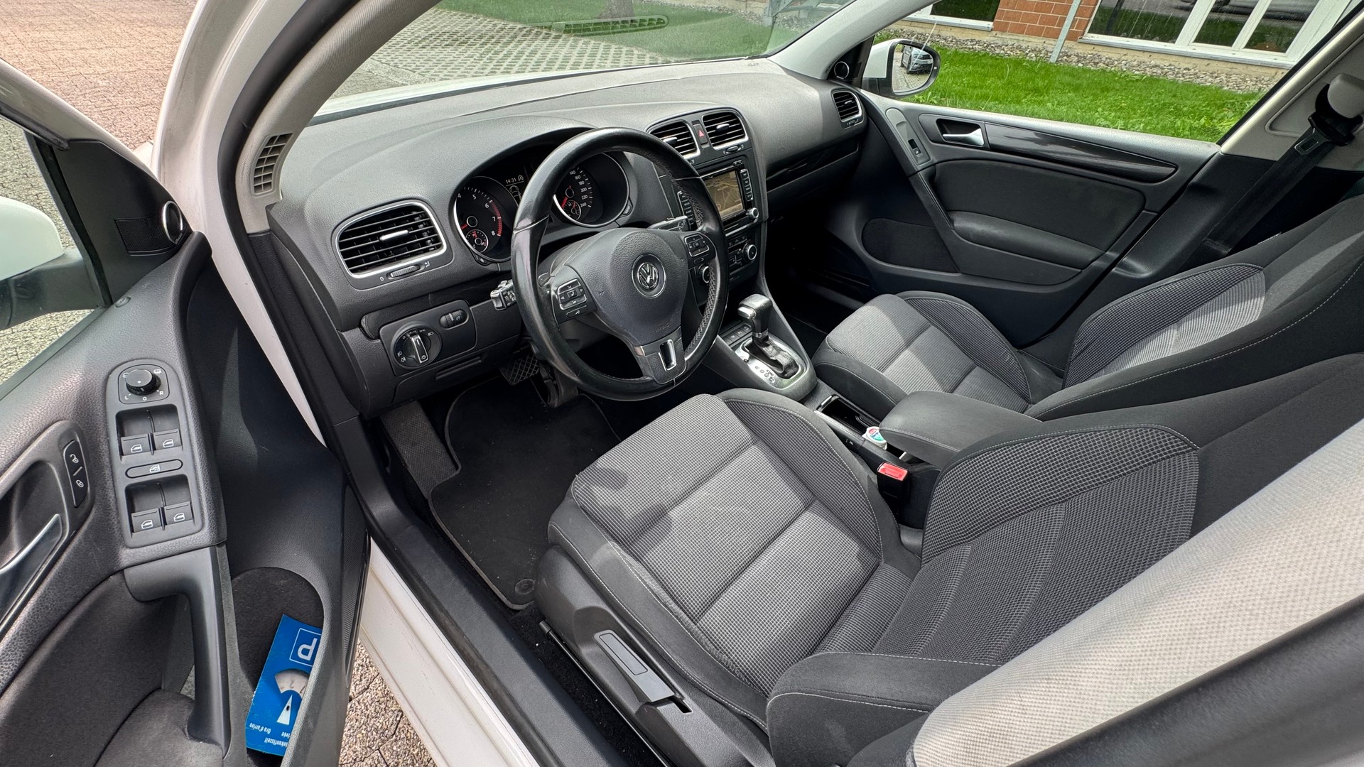 VW Golf 1.2 TSI BlueMotion Technology Comfortline DSG-image-5