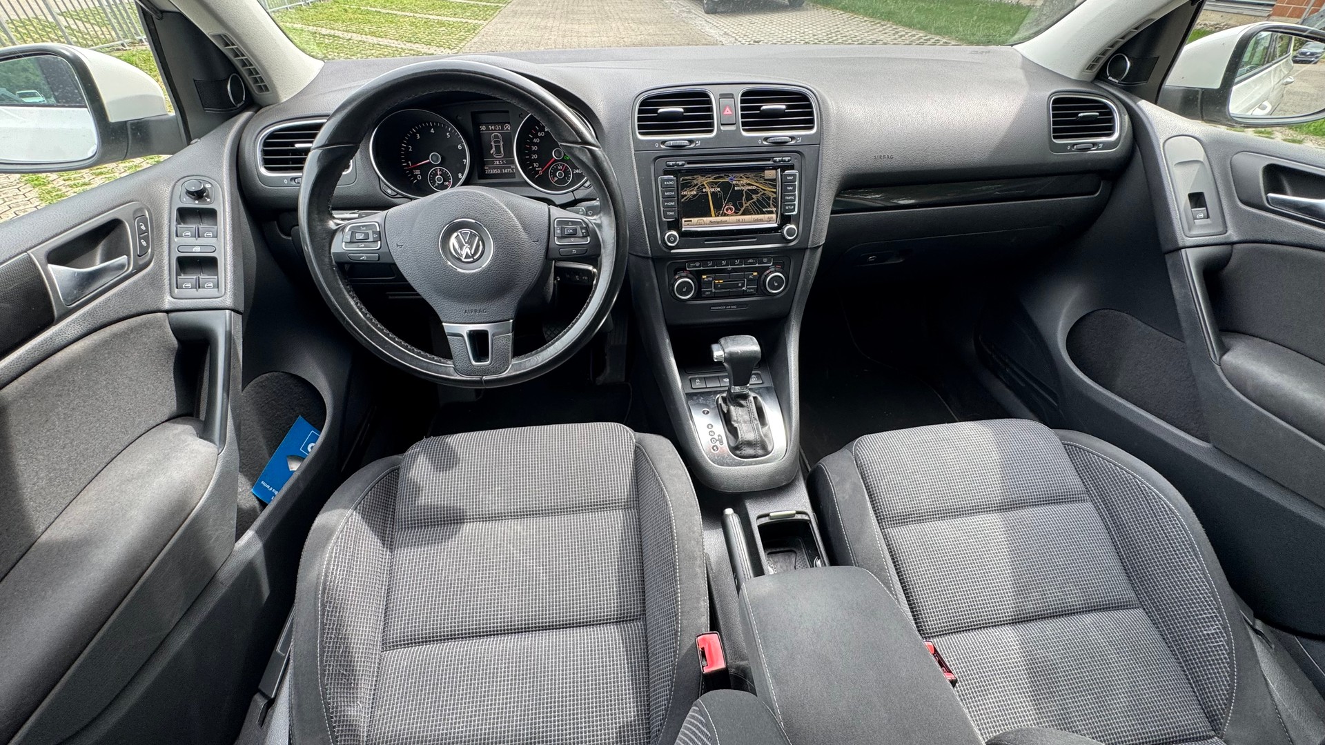 VW Golf 1.2 TSI BlueMotion Technology Comfortline DSG-image-6