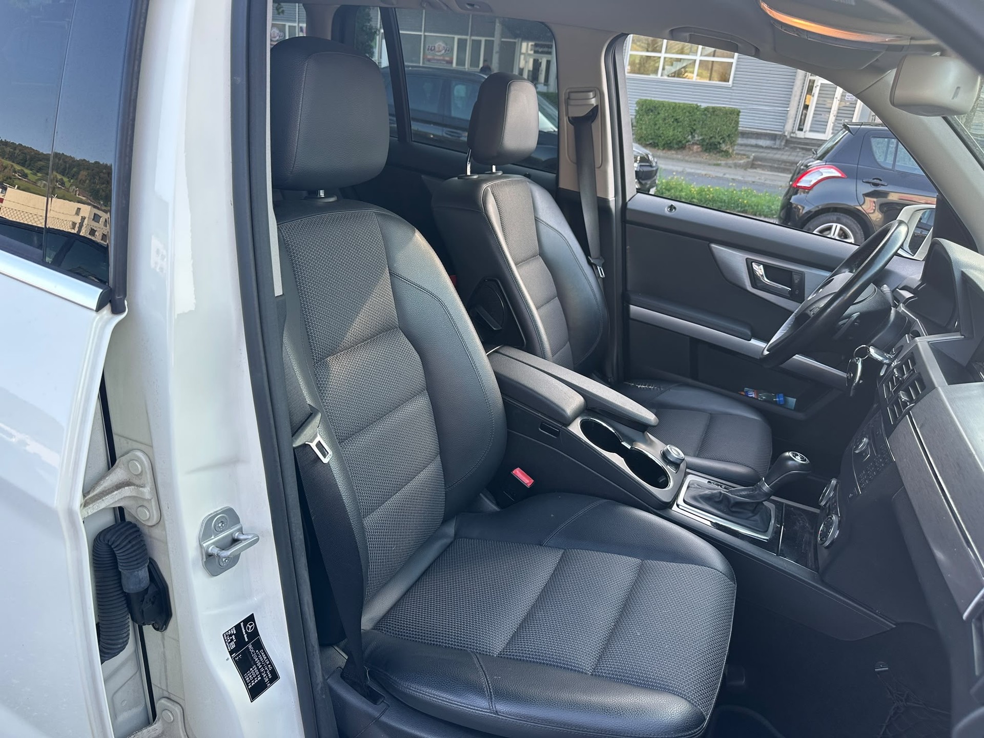 MERCEDES-BENZ GLK 220 CDI BlueEfficiency 4Matic 7G-Tronic-image-10