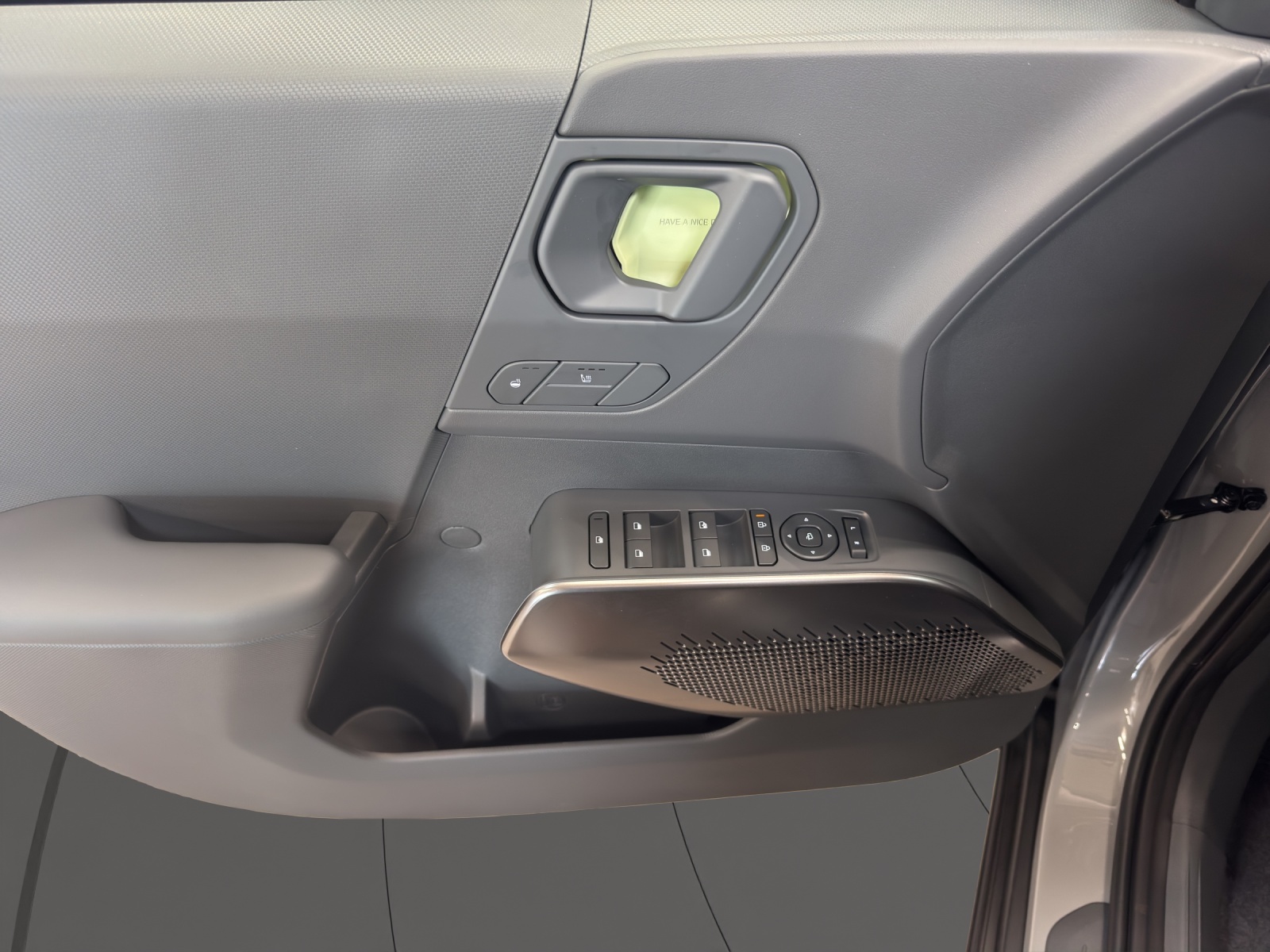 KIA EV2 61 kWh Air-image-11