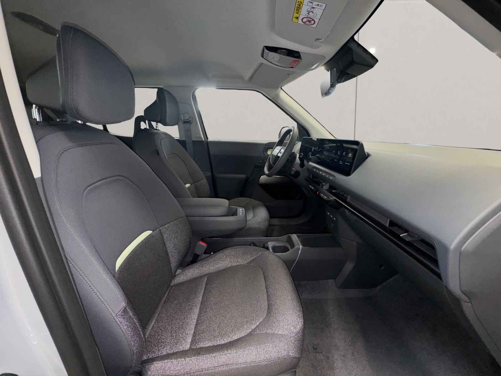 KIA EV2 61 kWh Air-image-7