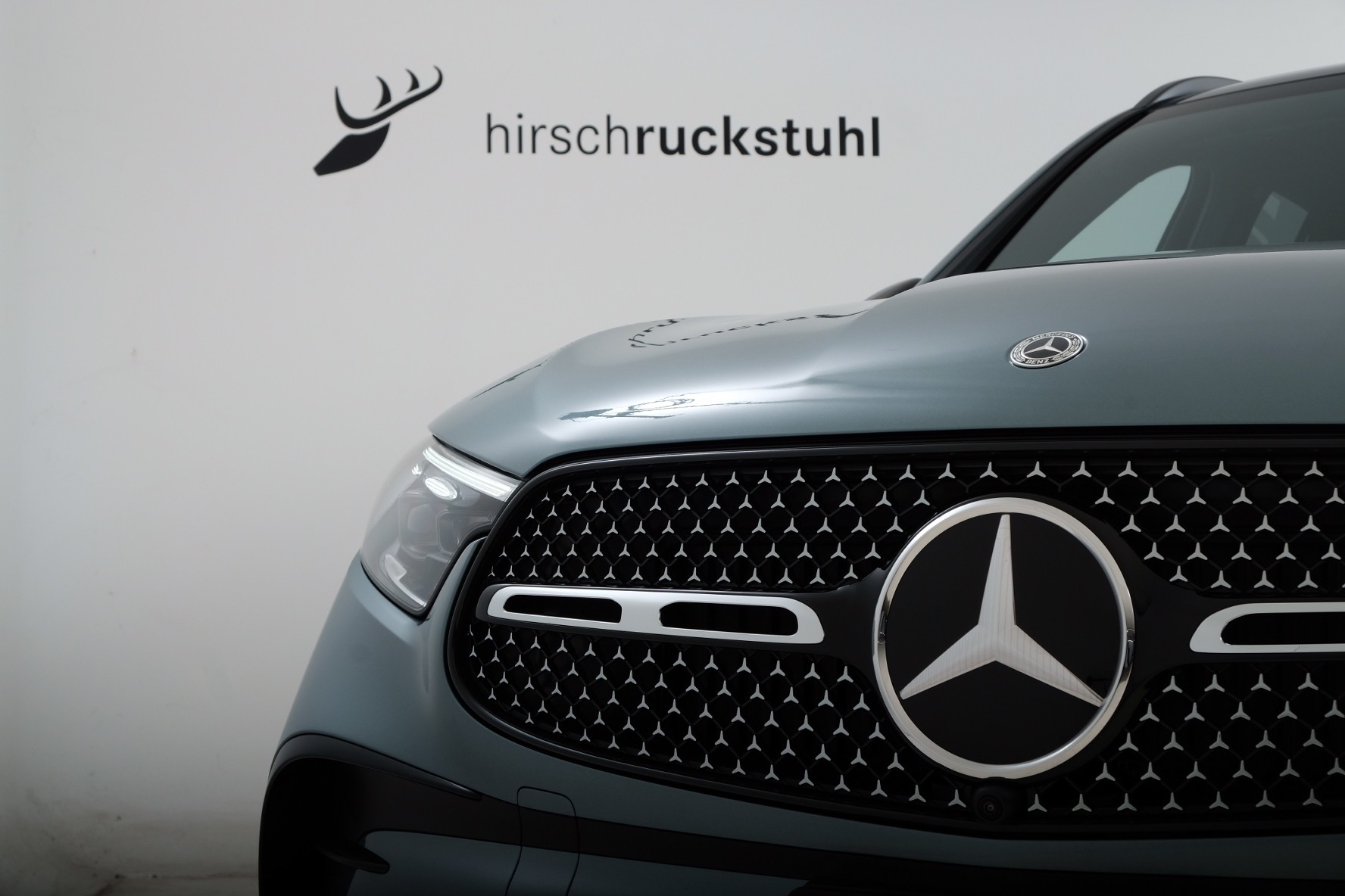 MERCEDES-BENZ GLC 300 AMG Line 4matic X254-image-2