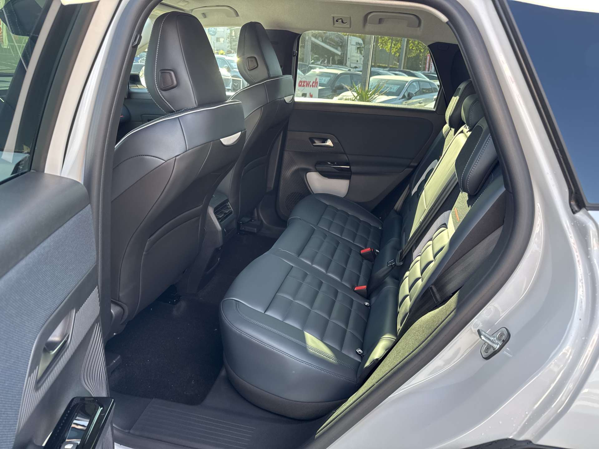 CITROEN C5 Aircross 1.2 HEV Max NEUES MODELL Automat-image-6
