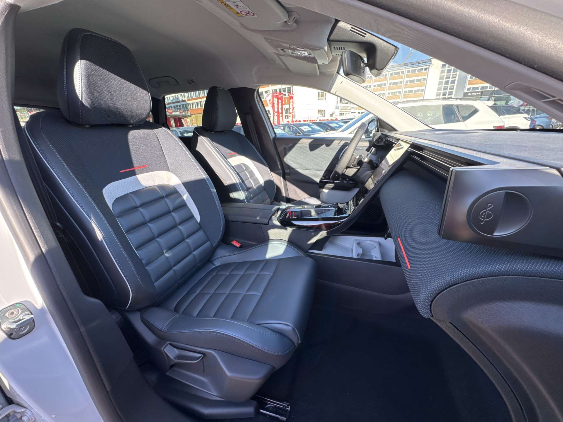 CITROEN C5 Aircross 1.2 HEV Max NEUES MODELL Automat-image-12