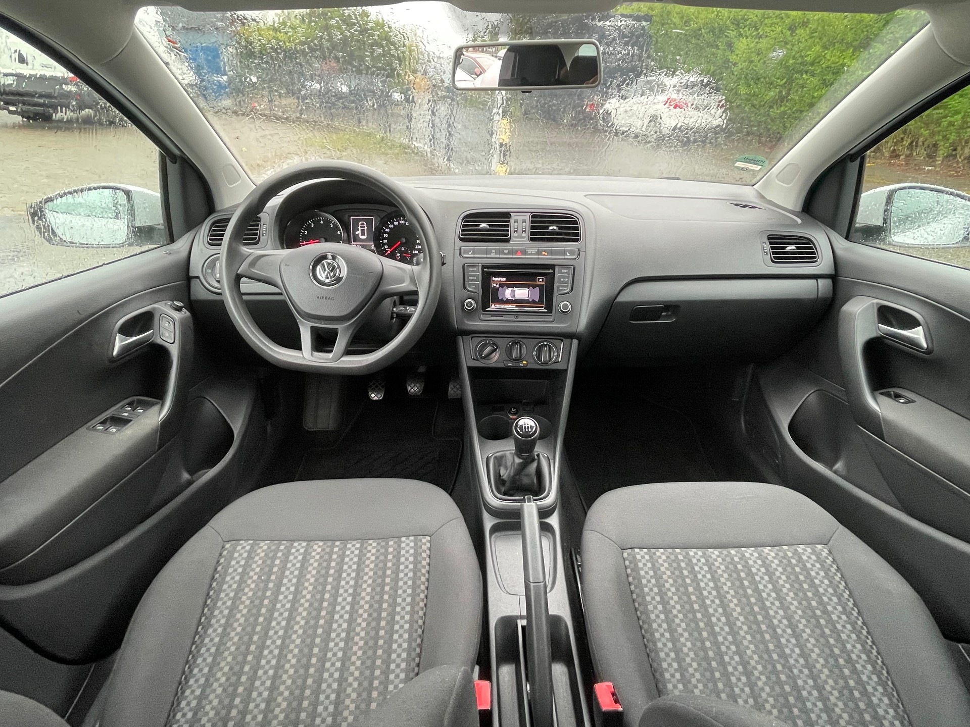 VW Polo 1.0 BMT Trendline * Unfall Wagen und Hagel *-image-14