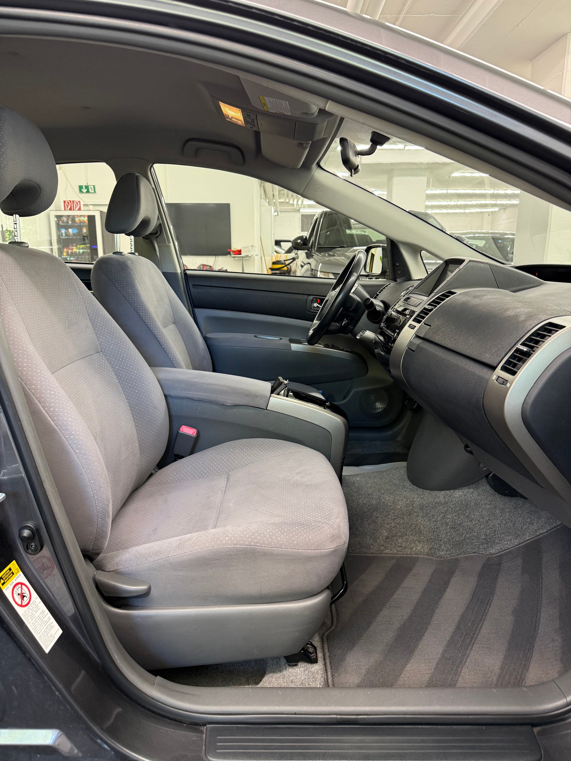 TOYOTA Prius 1.5 16V Hybrid-image-15