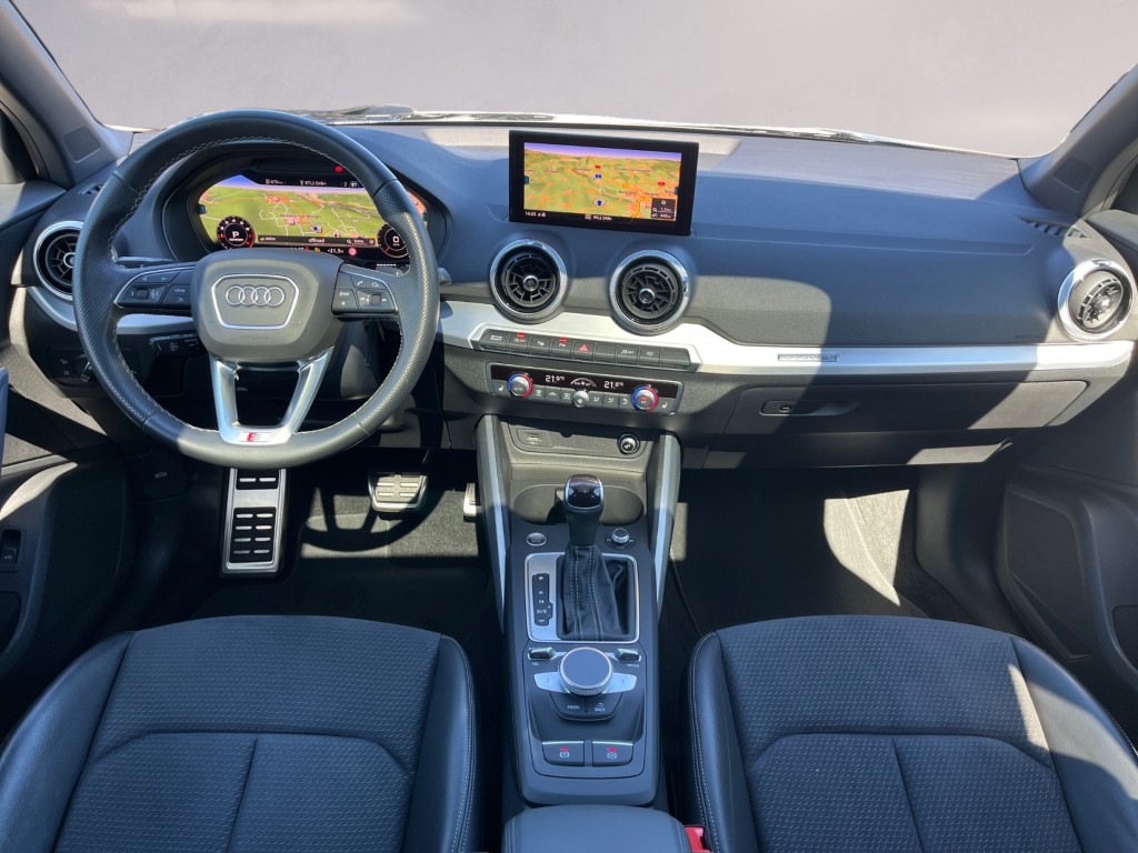 AUDI Q2 40 TFSI S line quattro S-tronic-image-10