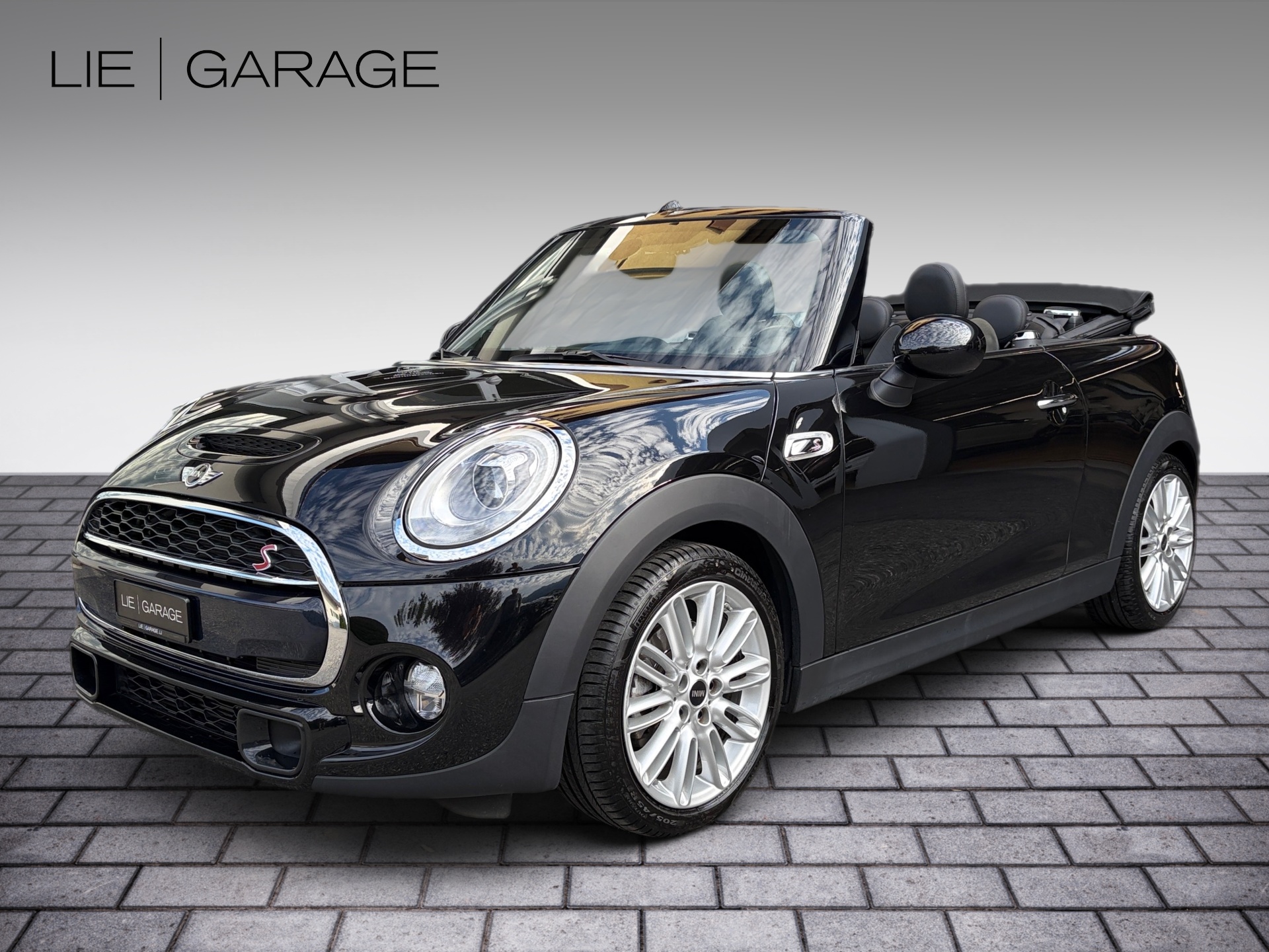 MINI Cooper S Cabriolet Steptronic-image-6