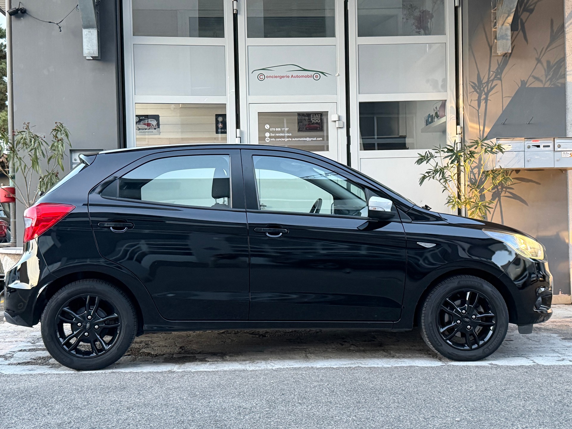 FORD KA+ 1.2 Ti-VCT Cool&Sound-image-2