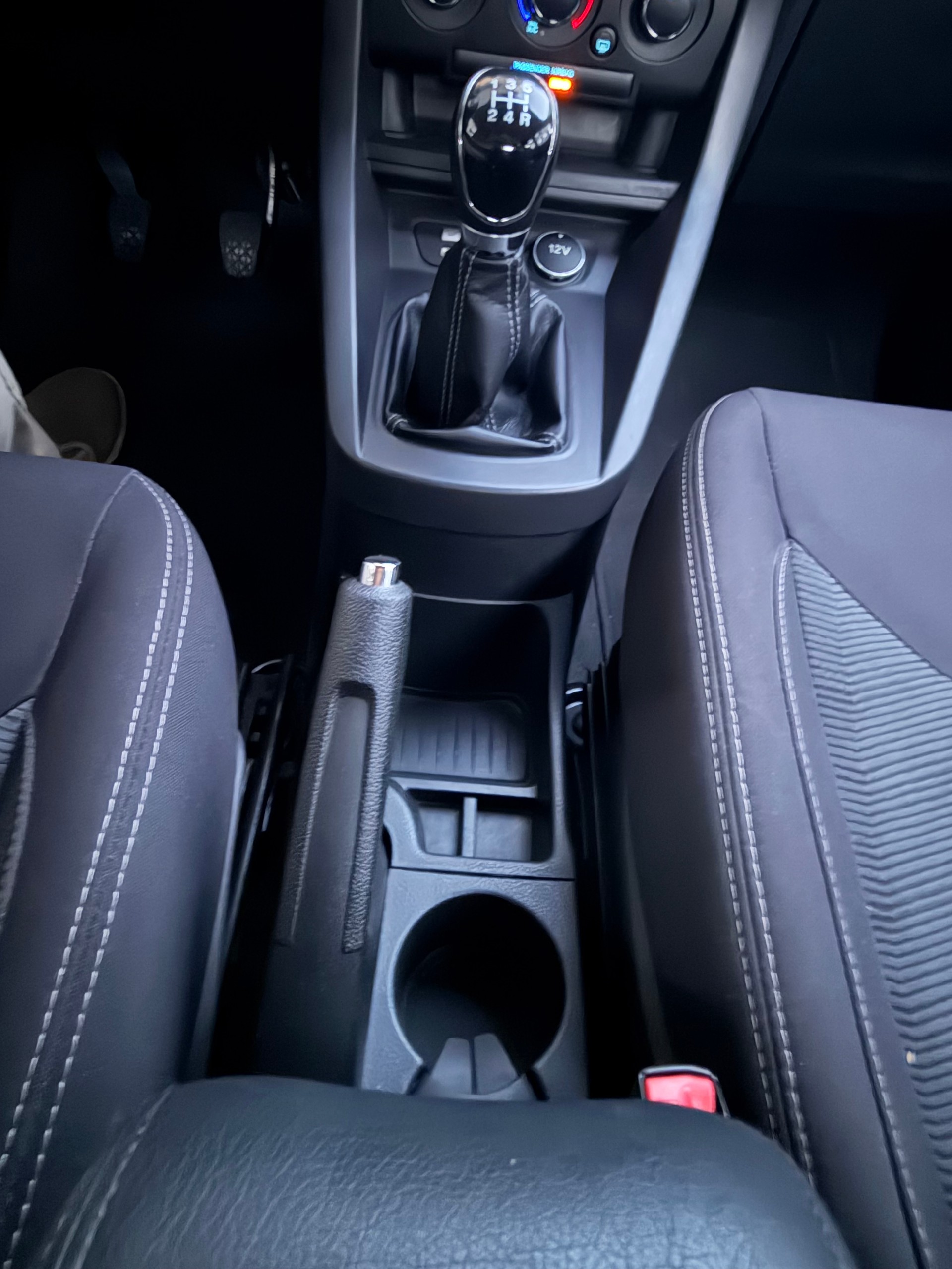 FORD KA+ 1.2 Ti-VCT Cool&Sound-image-13