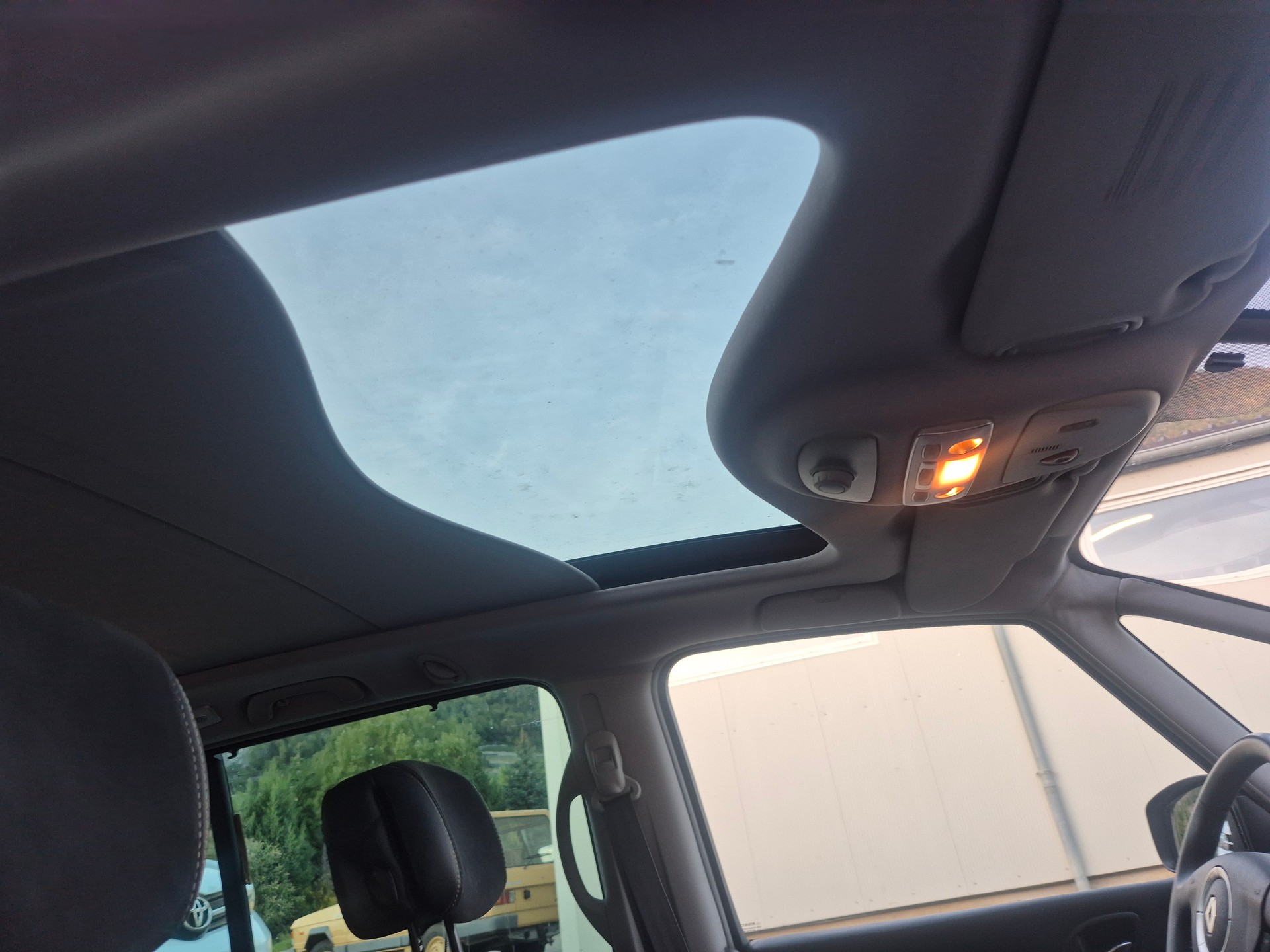 RENAULT Édition 25. 2.l dci-image-11