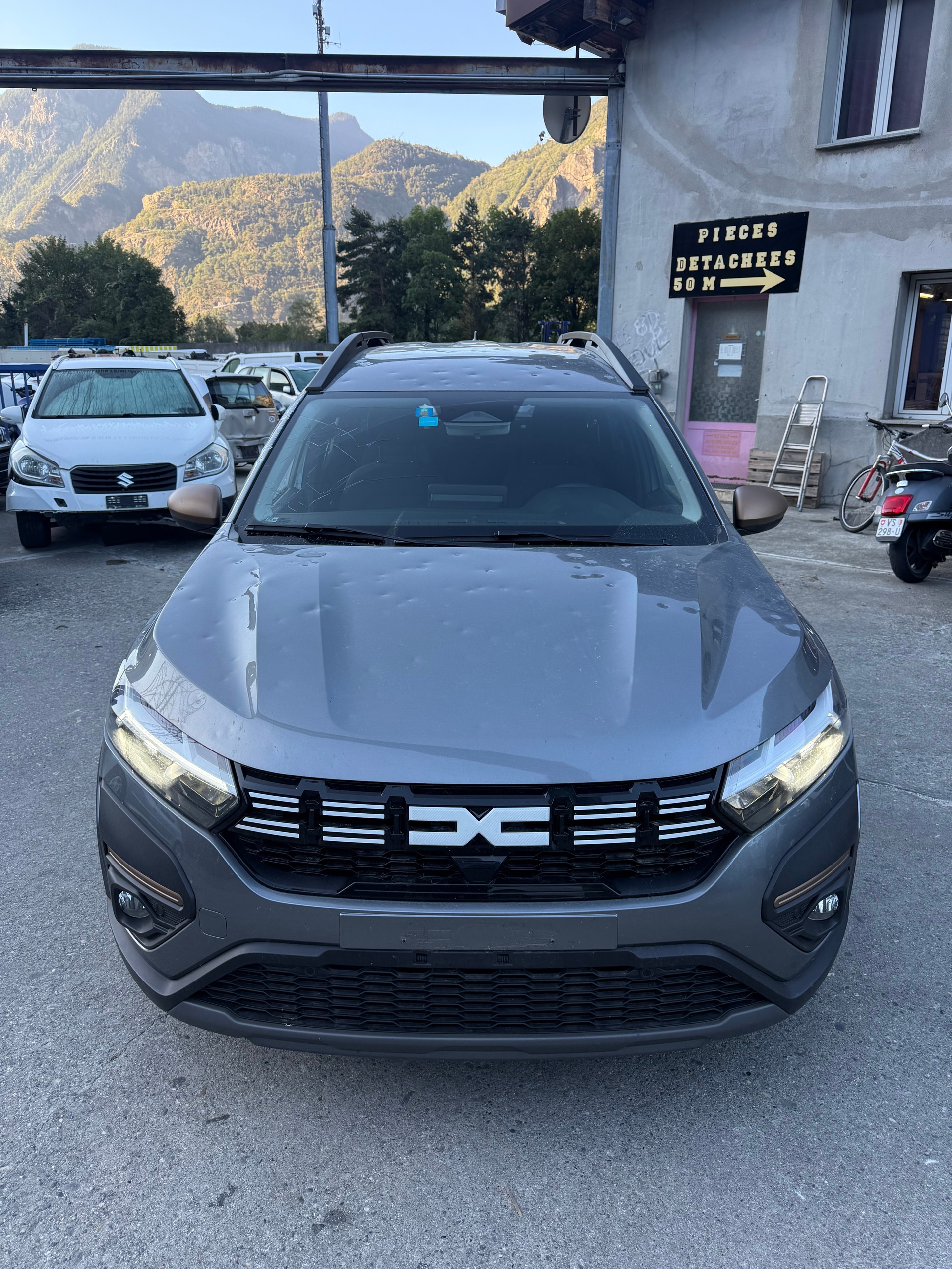 DACIA Jogger HEV 140 Expression-image-2