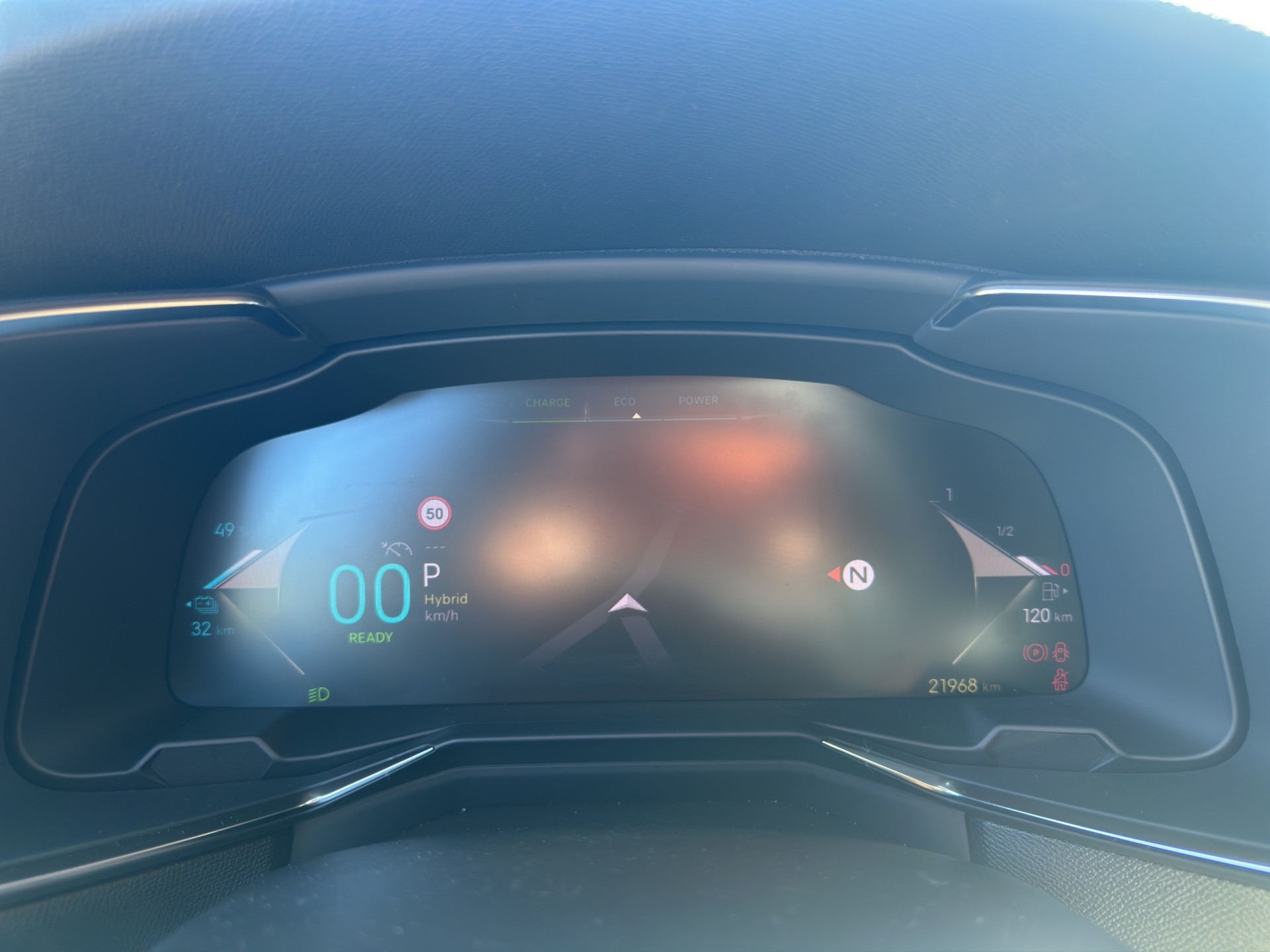 DS AUTOMOBILES DS7 DS 7 Crossback E-Tense 300 4x4 Performance Line +-image-10