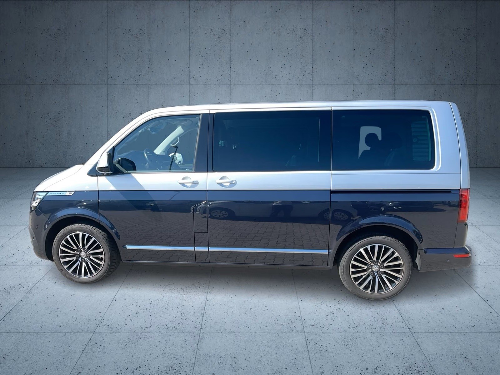 VW T6.1 Multivan 2.0 Bi-TDI Highline 4Motion DSG-image-1