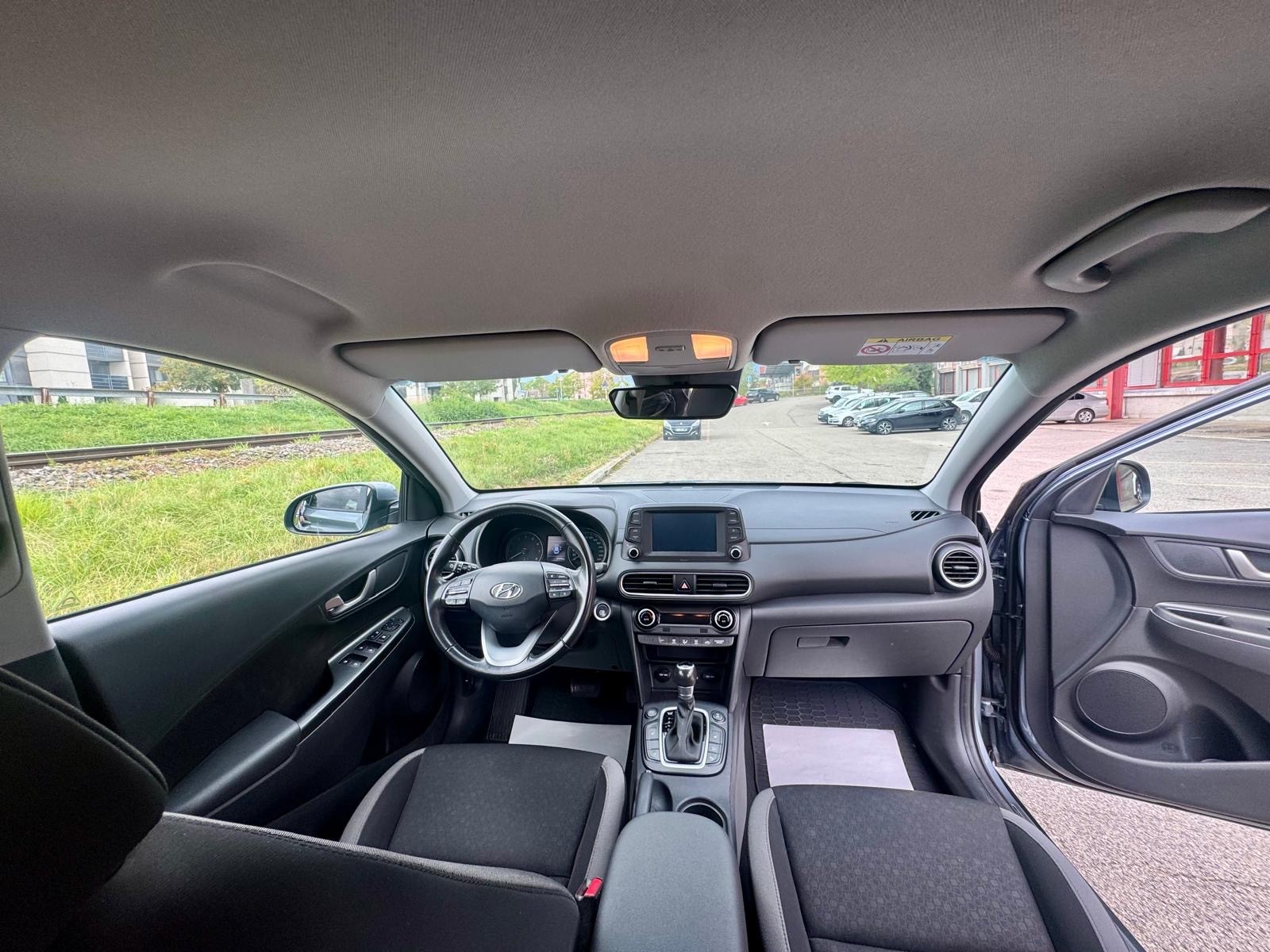 HYUNDAI Kona 1.6 T-GDi Launch 4WD DCT-image-11