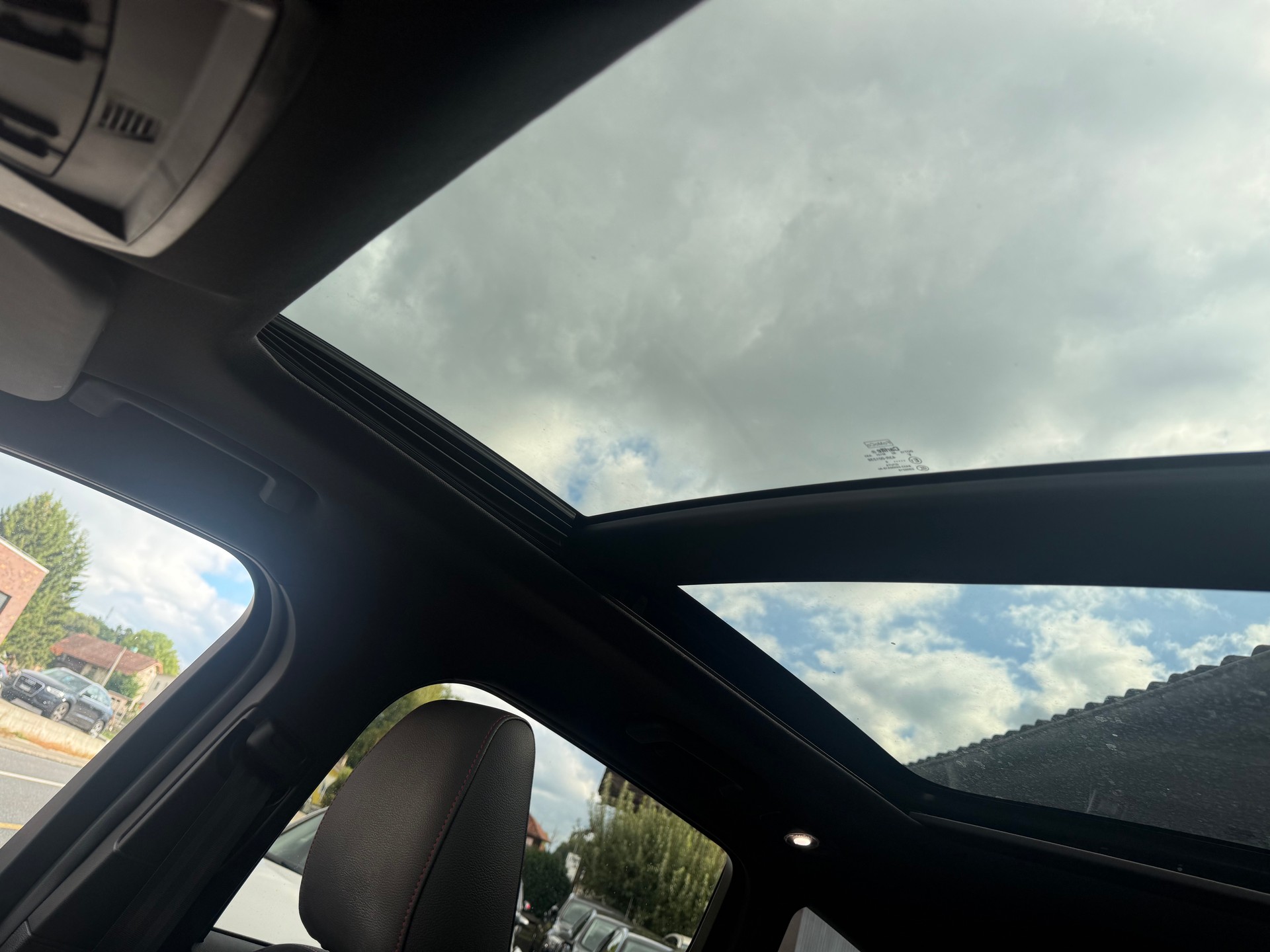 FORD Kuga 2.0 TDCi ST Line High 4WD PowerShift-image-16