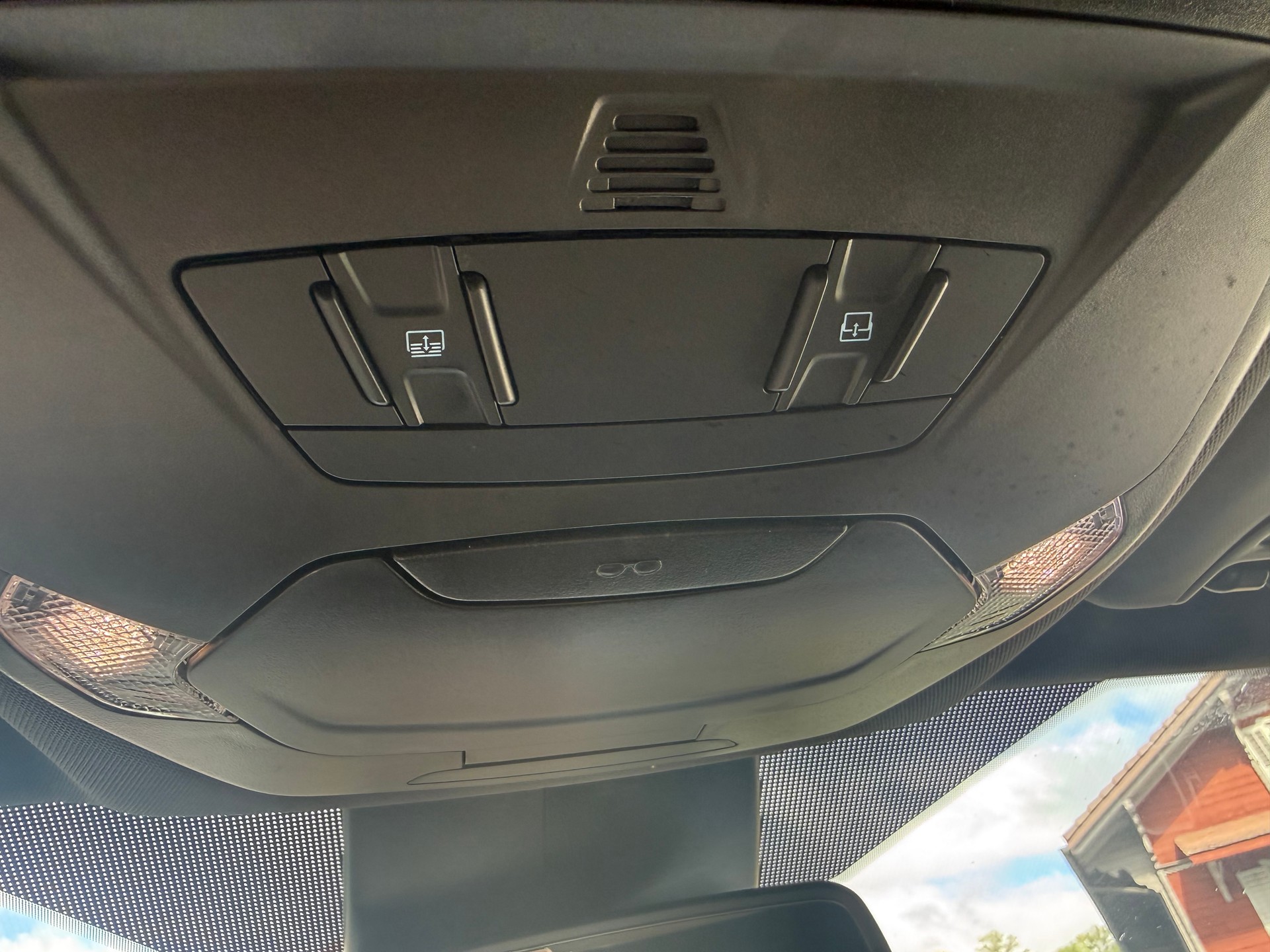 FORD Kuga 2.0 TDCi ST Line High 4WD PowerShift-image-17