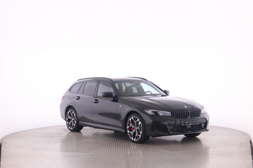 BMW 330e xDrive SAG Touring-image-12