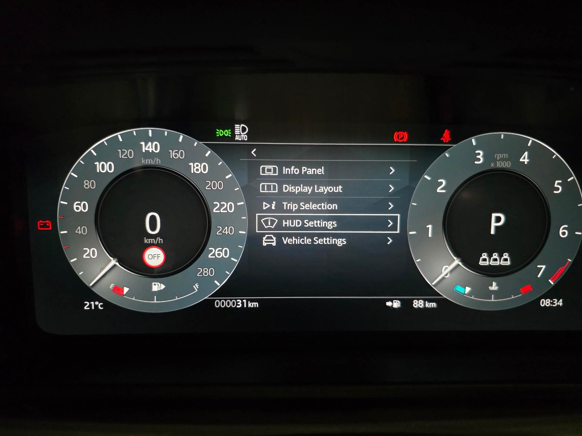 LAND ROVER Range Rover Velar 3.0 I6 Belgravia Edition Satin-image-7
