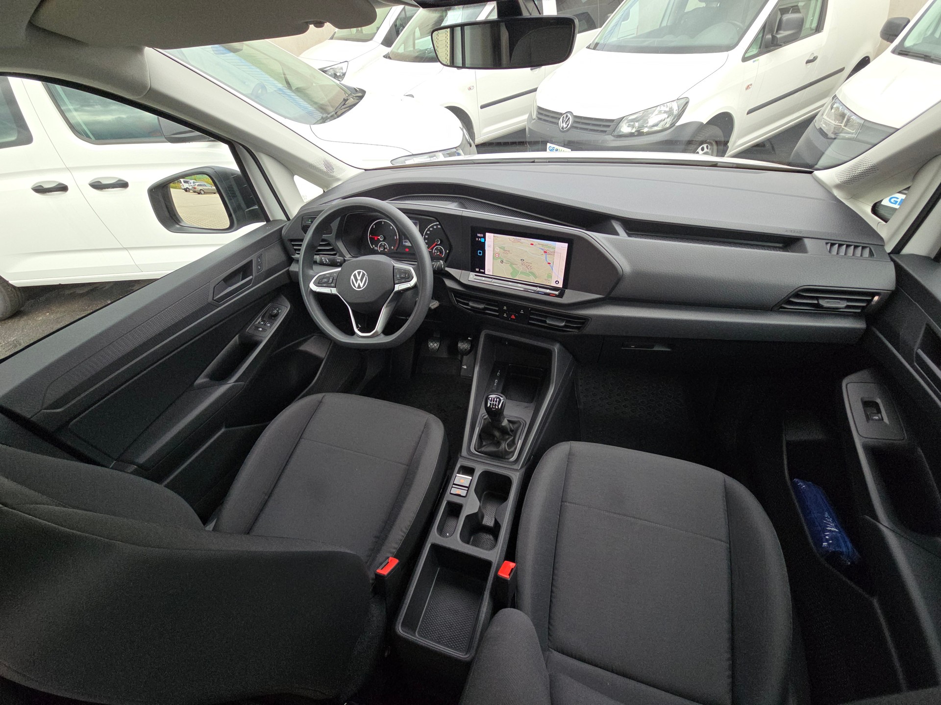 VW GEOVAN M 2.0TDI - NEUES MODEL - Navi - PDC - Klima - DAB+ - Tempomat-image-1