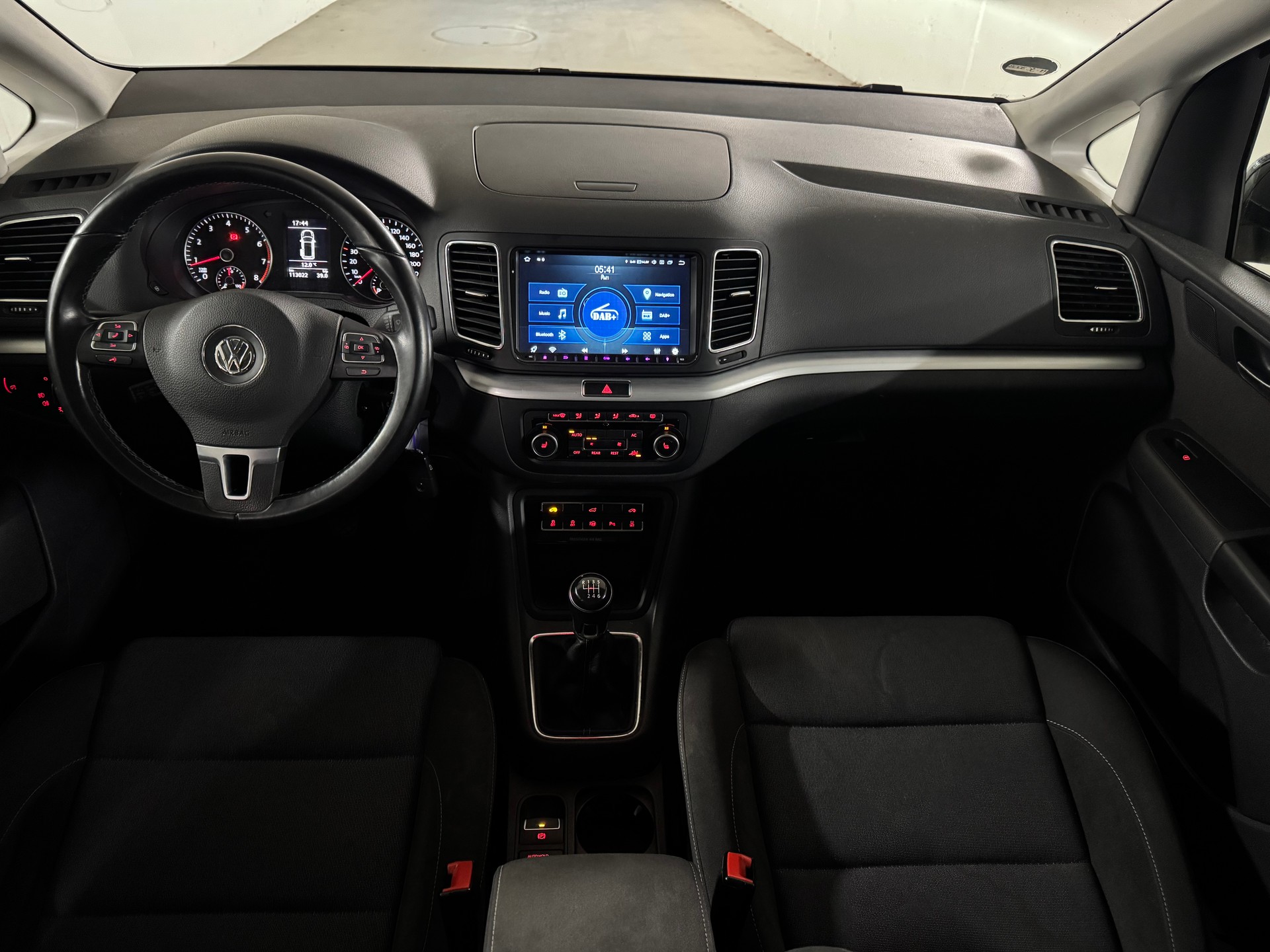VW Sharan 1.4 TSI BlueMotion Technology Highline-image-10