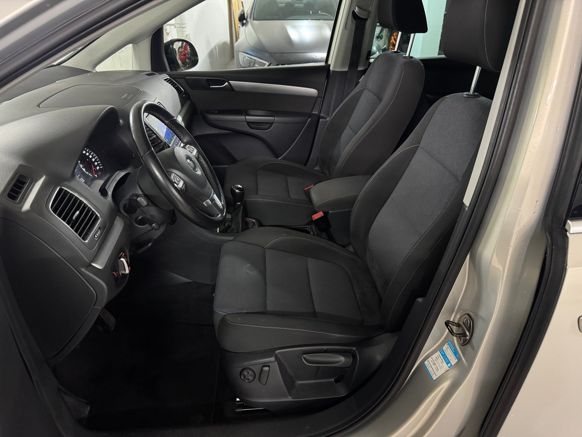 VW Sharan 1.4 TSI BlueMotion Technology Highline-image-9