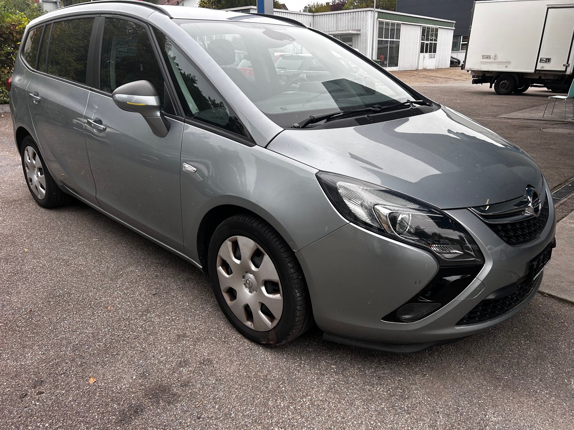 OPEL Zafira Tourer 2.0 CDTi Cosmo-image-2