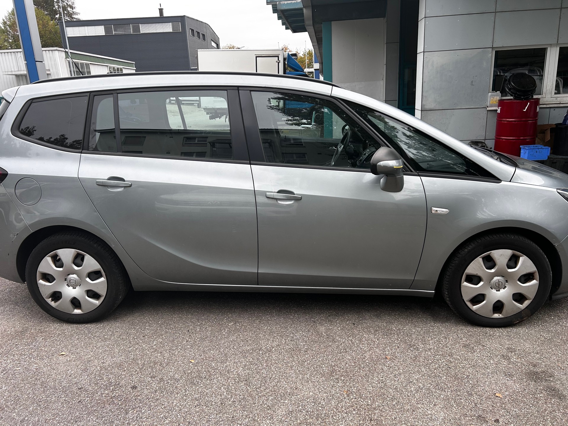 OPEL Zafira Tourer 2.0 CDTi Cosmo-image-3