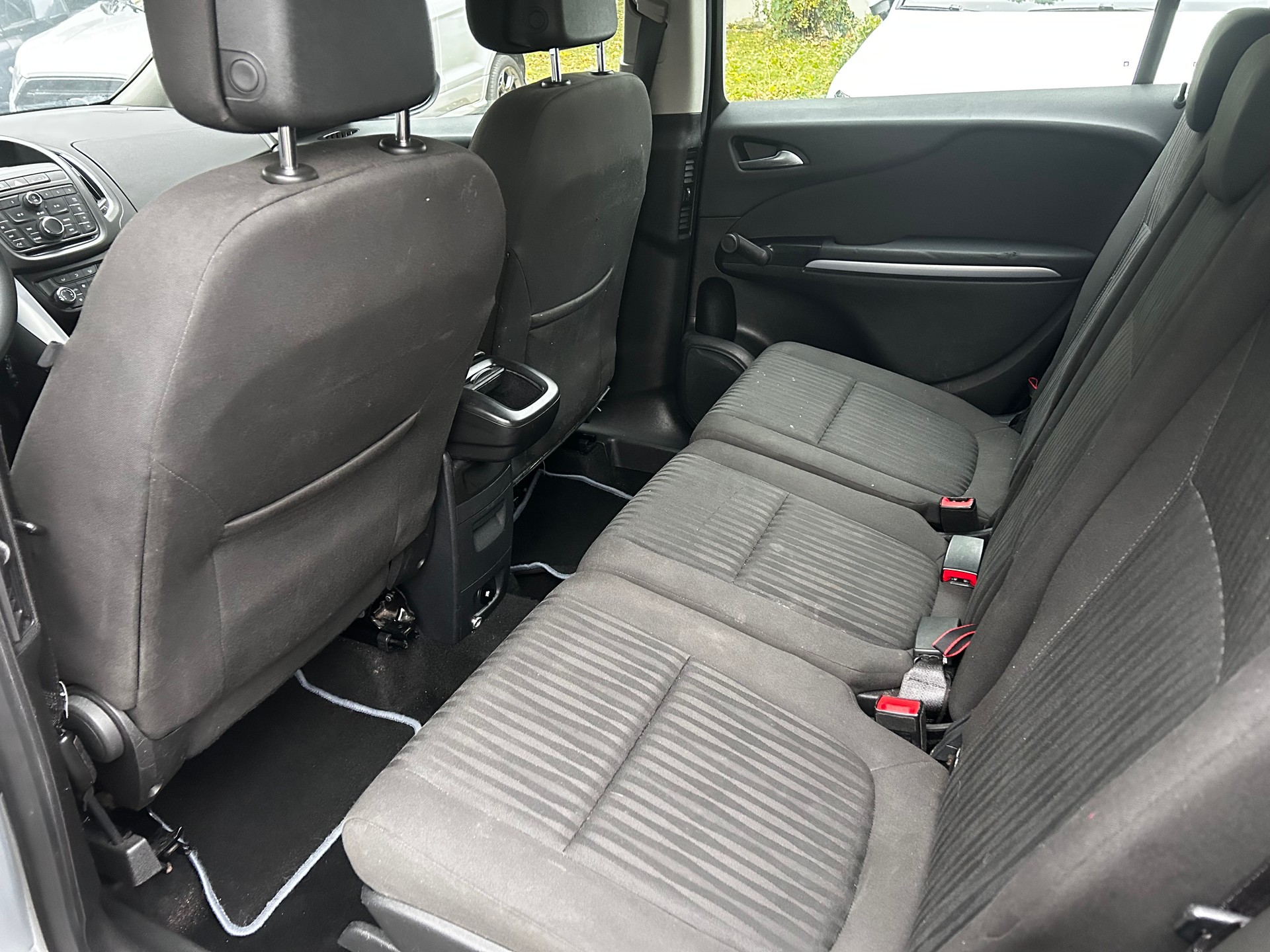 OPEL Zafira Tourer 2.0 CDTi Cosmo-image-8