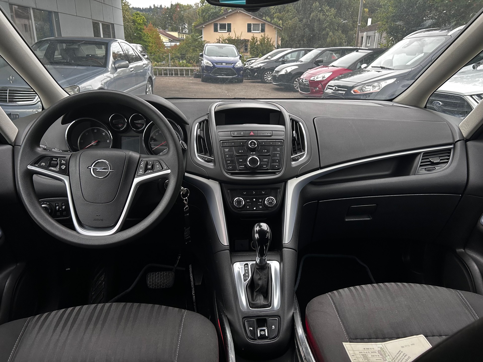OPEL Zafira Tourer 2.0 CDTi Cosmo-image-9